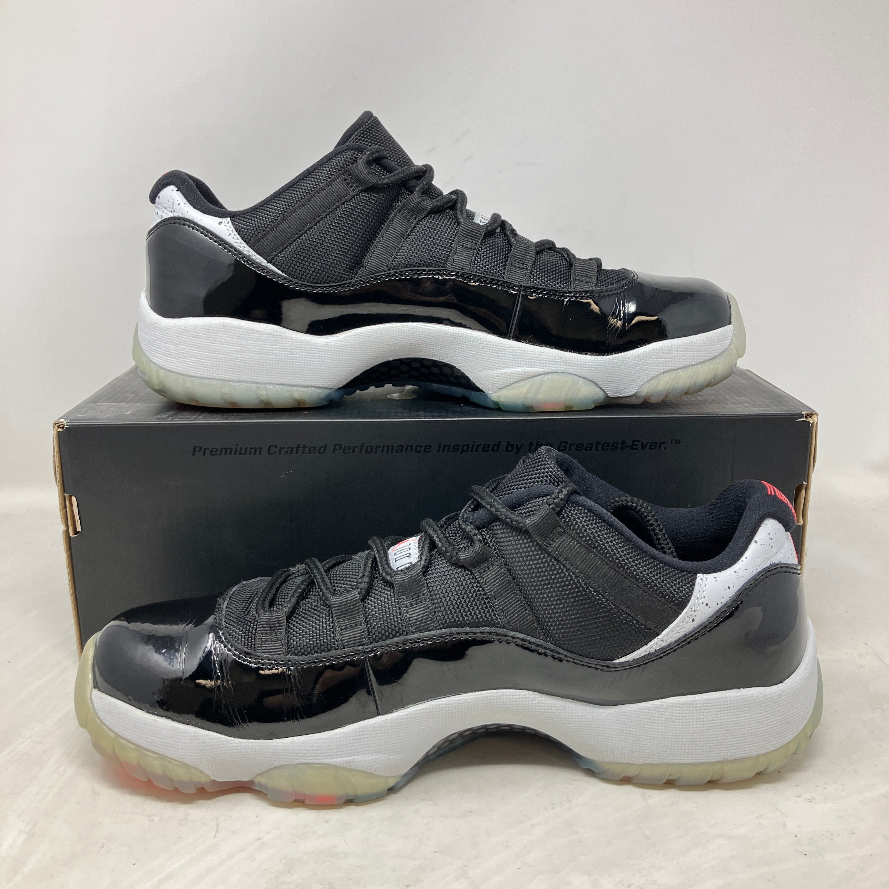 Jordan 11 Retro Low Infrared