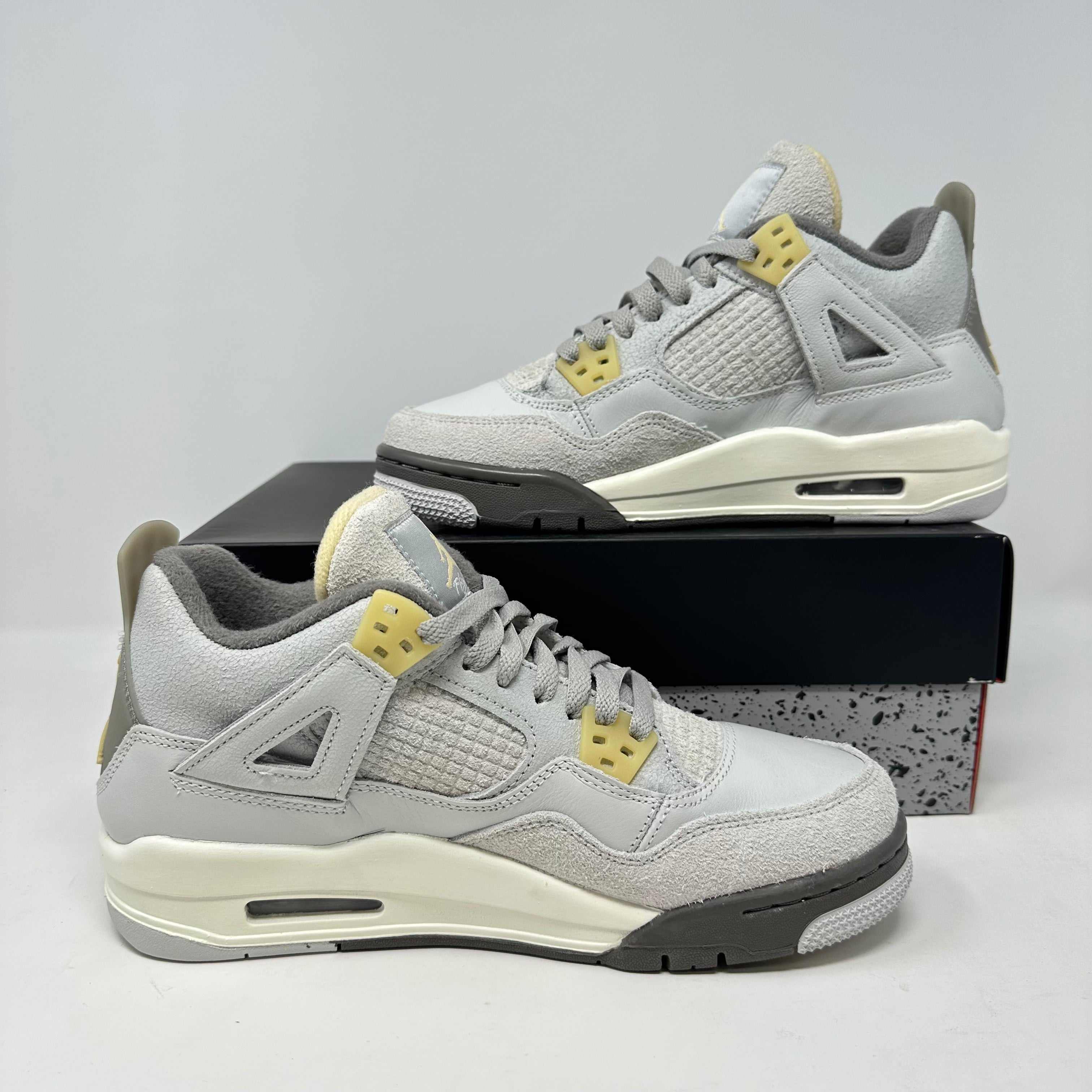 Jordan 4 Retro SE Craft Photon Dust