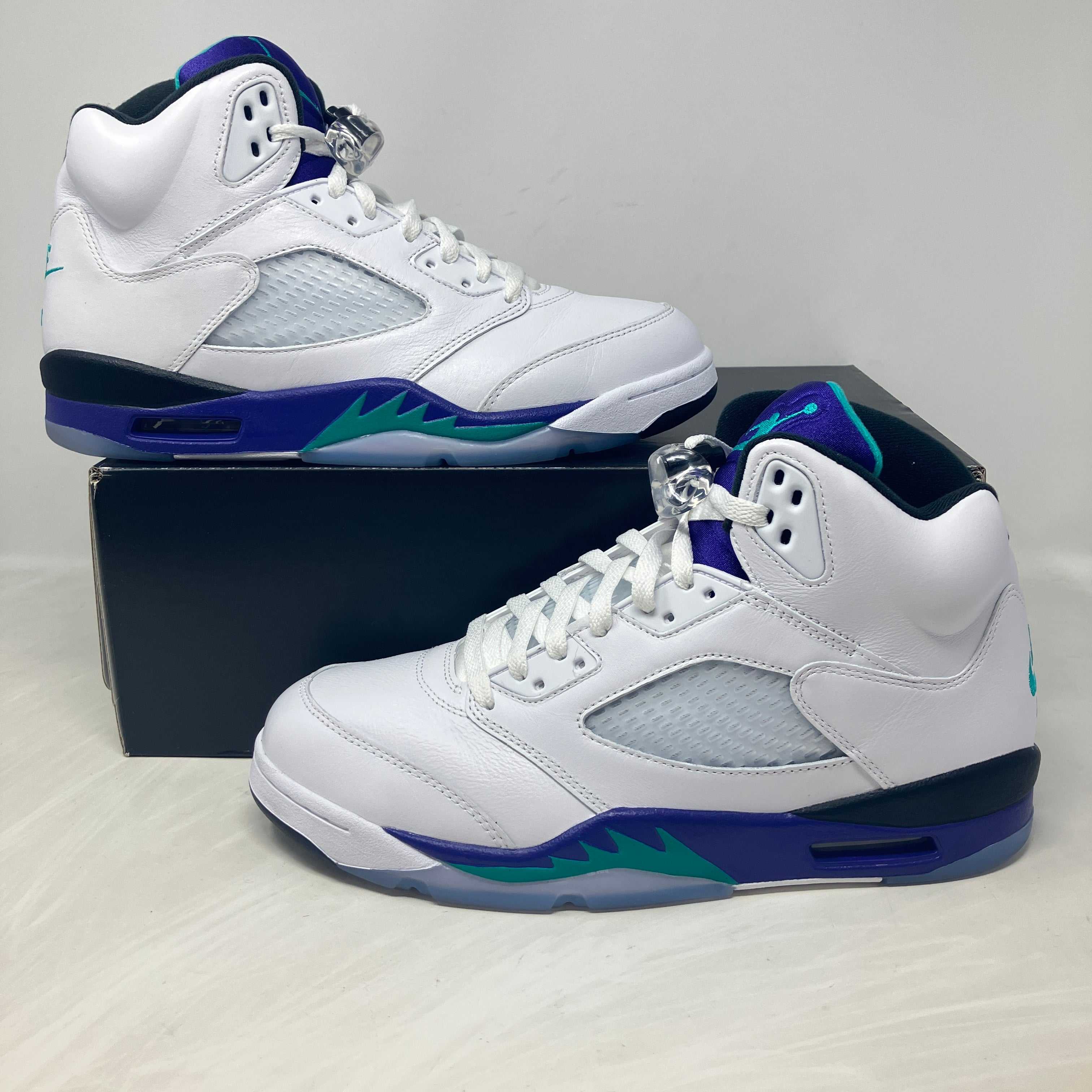 Jordan 5 Retro Grape (2025)