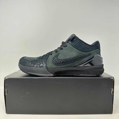 Nike Kobe 4 Protro Gift of Mamba sneaker in black and green on black box, brand new with all accessories
