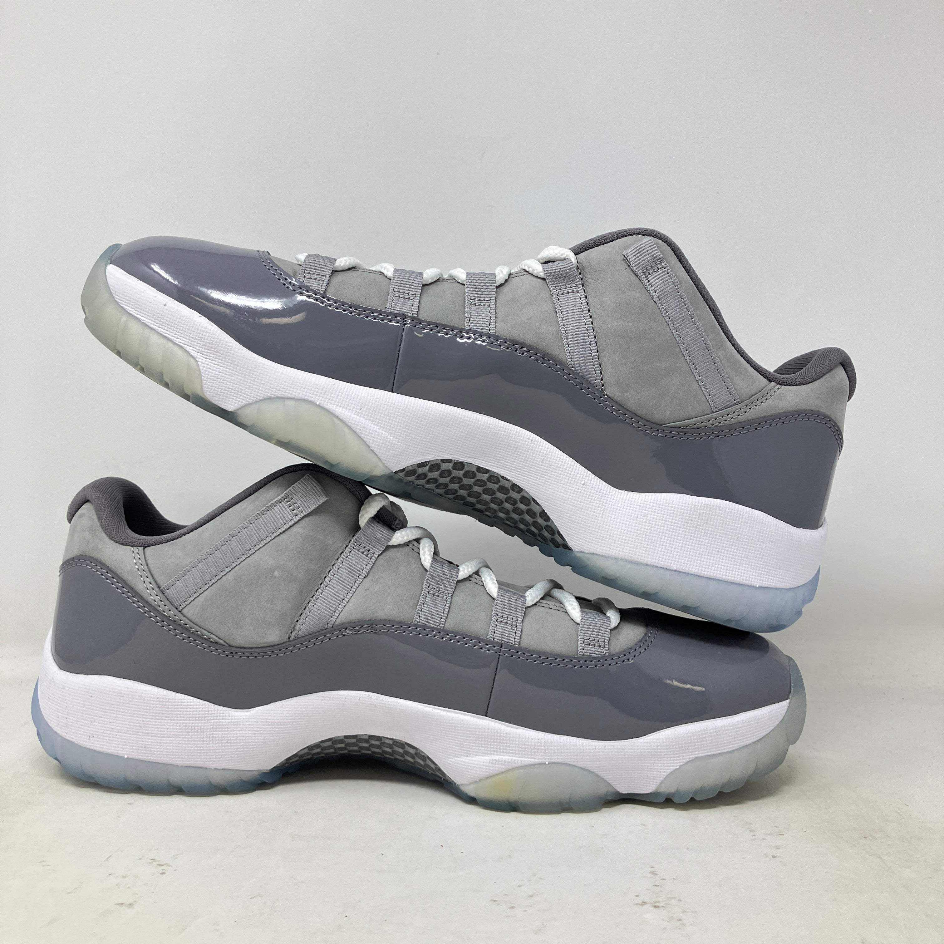 Jordan 11 Retro Low Cool Grey