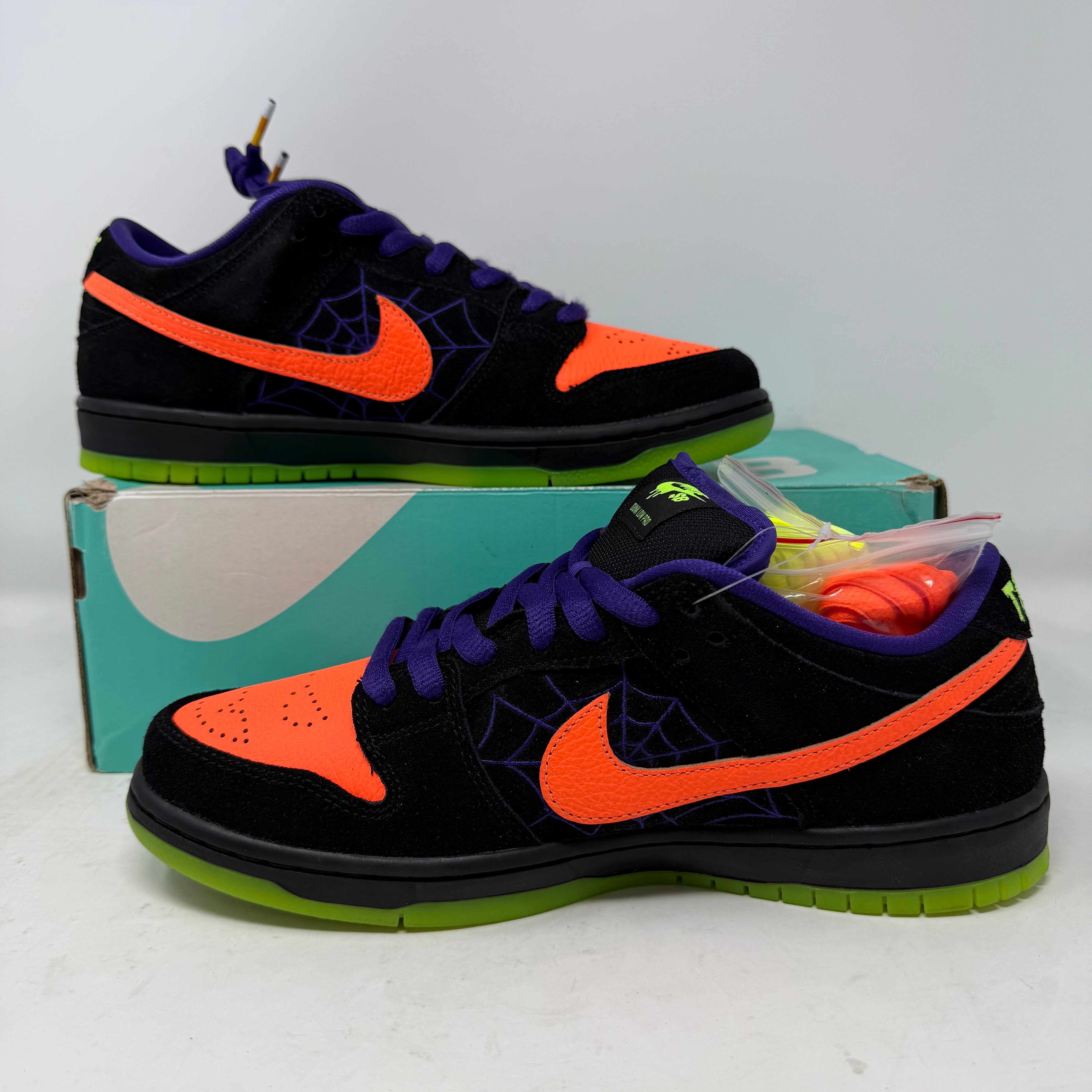Nike SB Dunk Low Night of Mischief Halloween