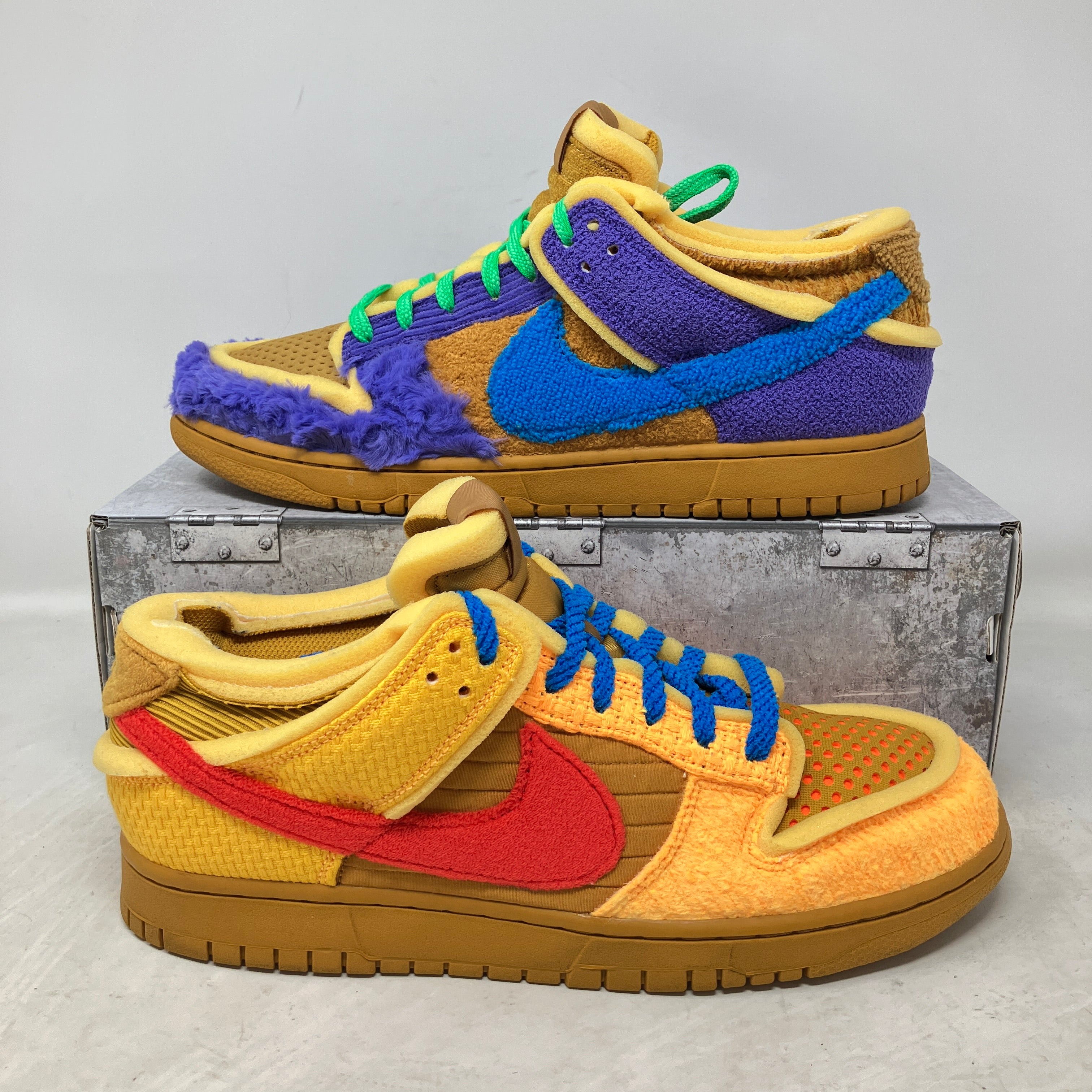 Nike Dunk Low Cactus Plant Flea Market Swamp Sponge Psychic Purple