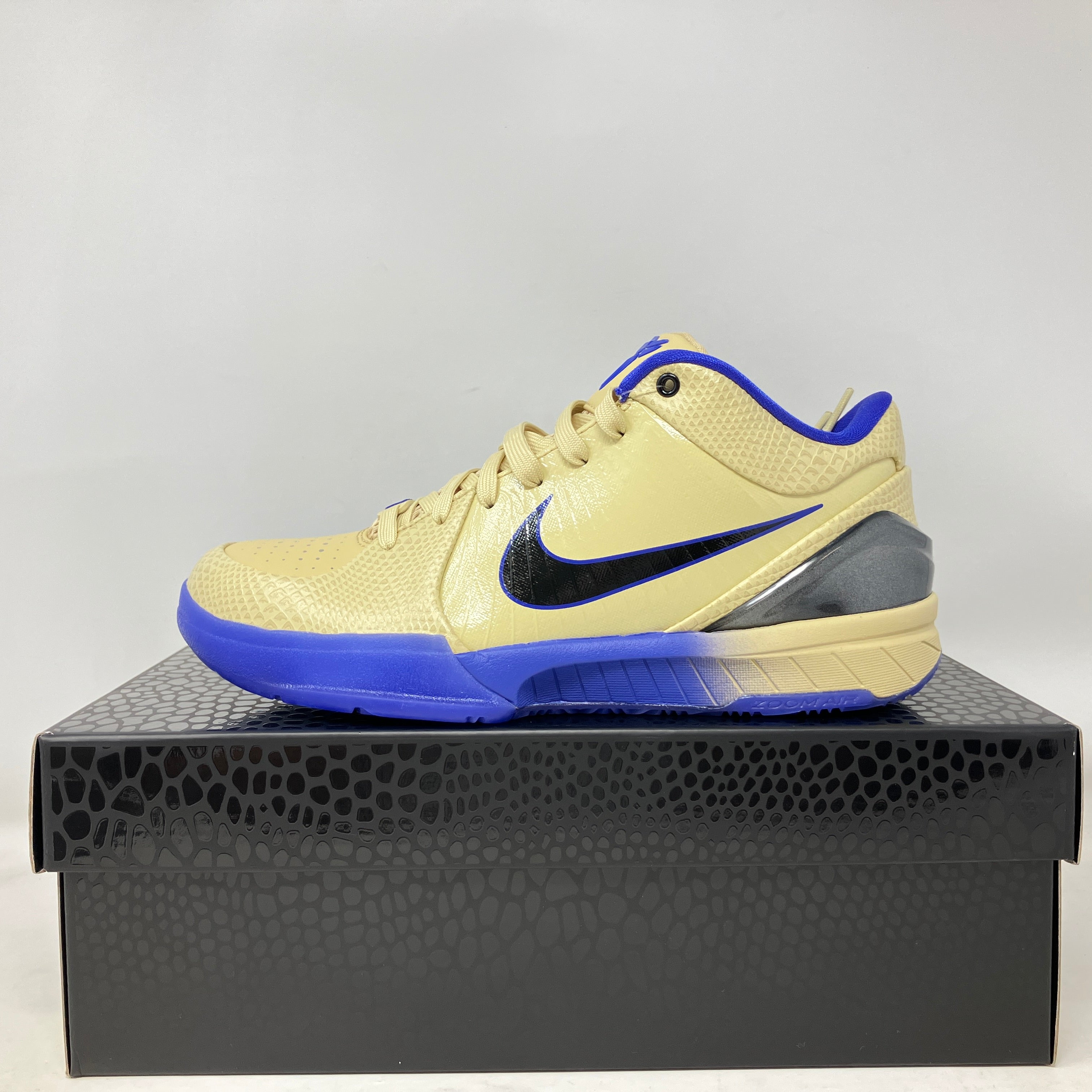 Nike Kobe 4 Protro FC Barcelona Team Gold