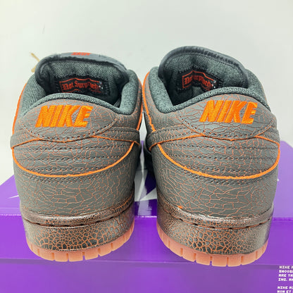 Nike Dunk SB Low Krampus