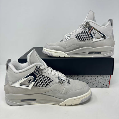 Jordan 4 Retro Frozen Moments