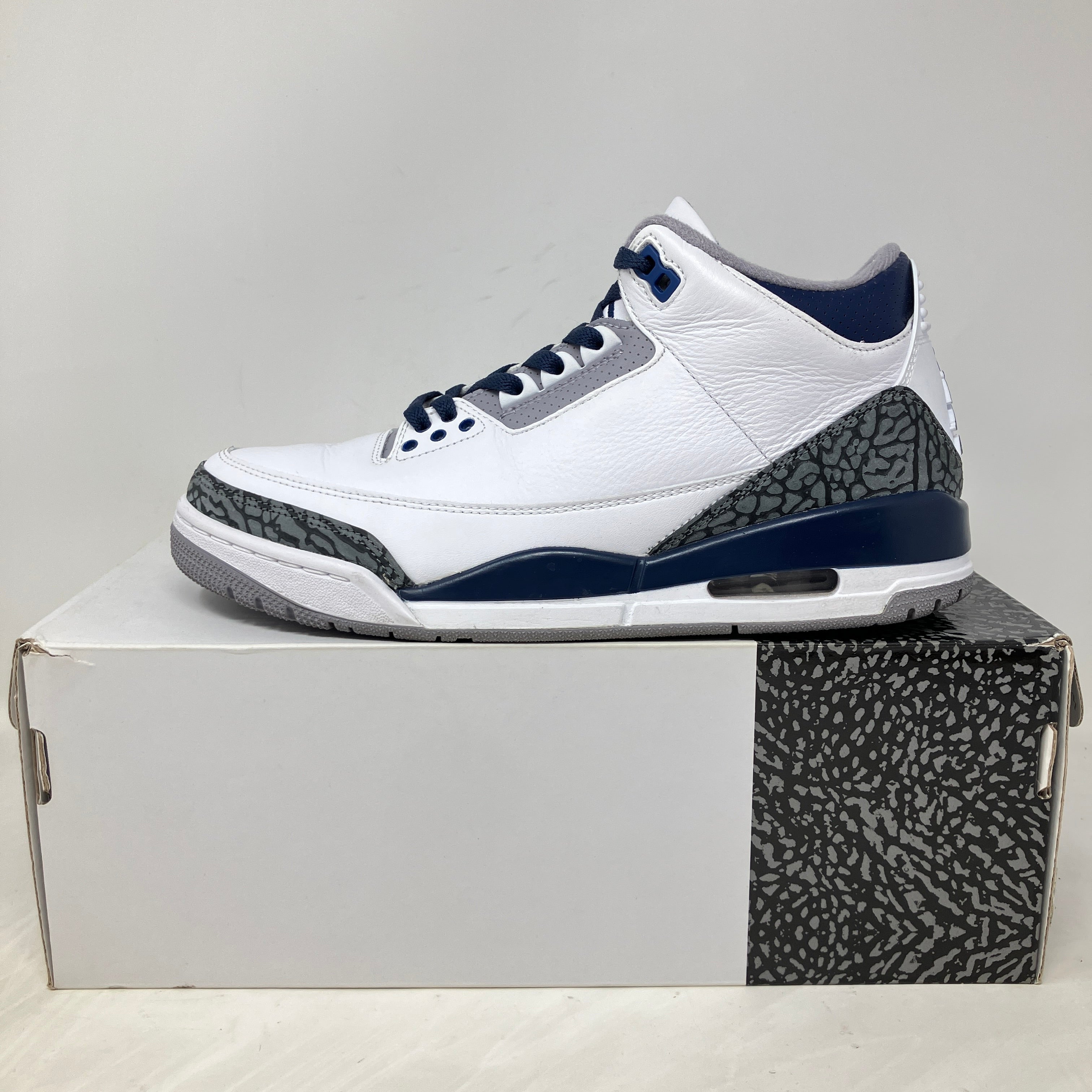 Jordan 3 Retro Midnight Navy