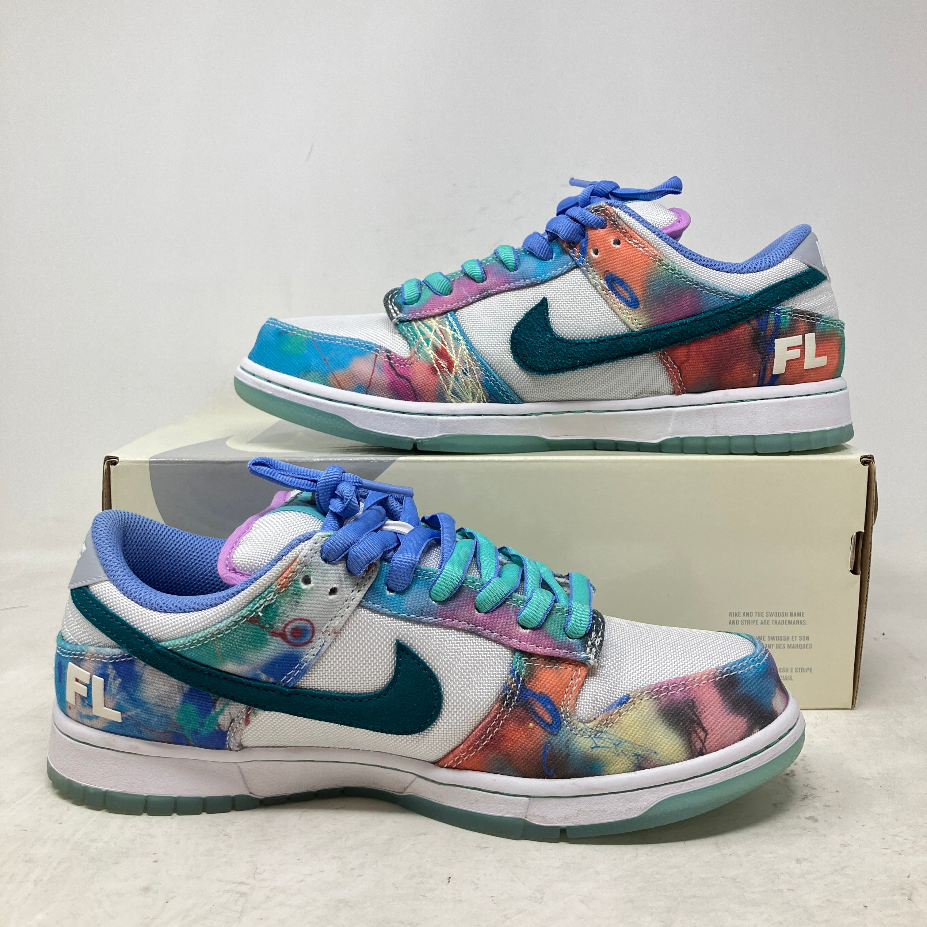 Nike SB Dunk Low Futura Laboratories Bleached Aqua