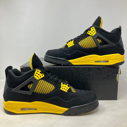 Jordan 4 Retro Thunder (2023)