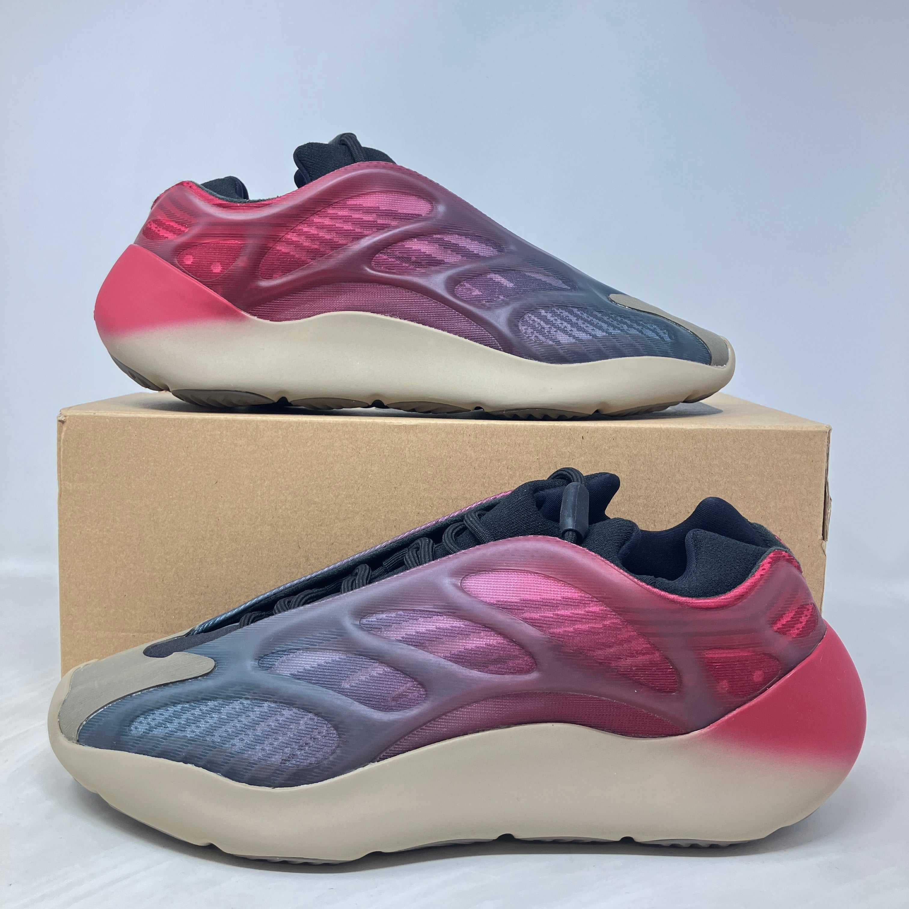 adidas Yeezy 700 V3 Fade Carbon