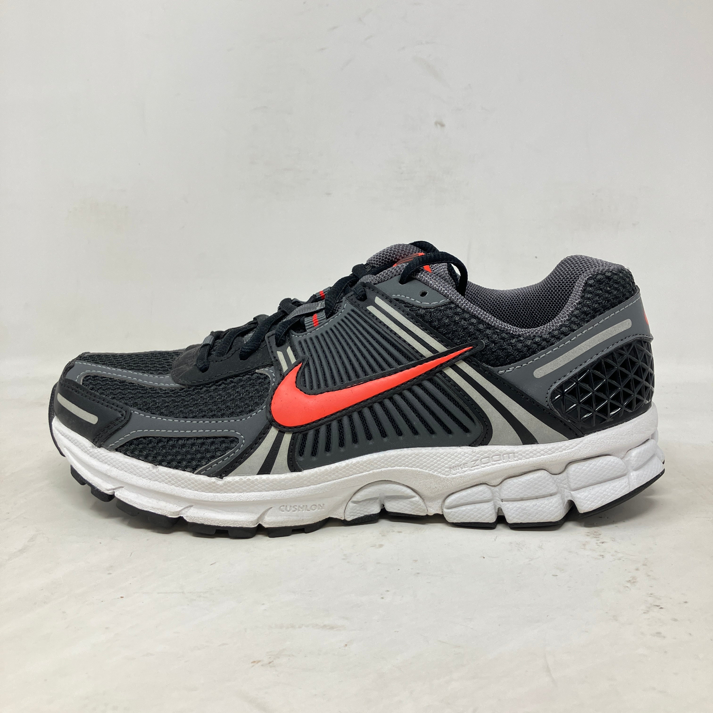 Nike Zoom Vomero 5 Black Picante Red