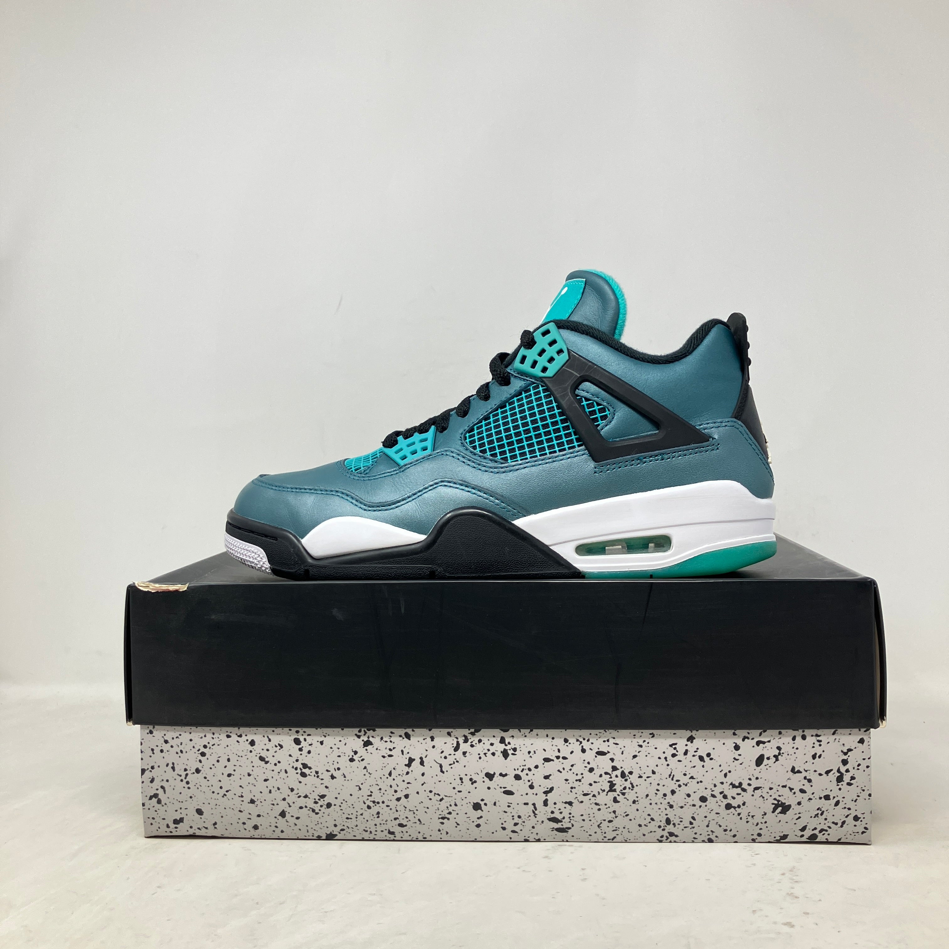 Jordan 4 Retro Teal
