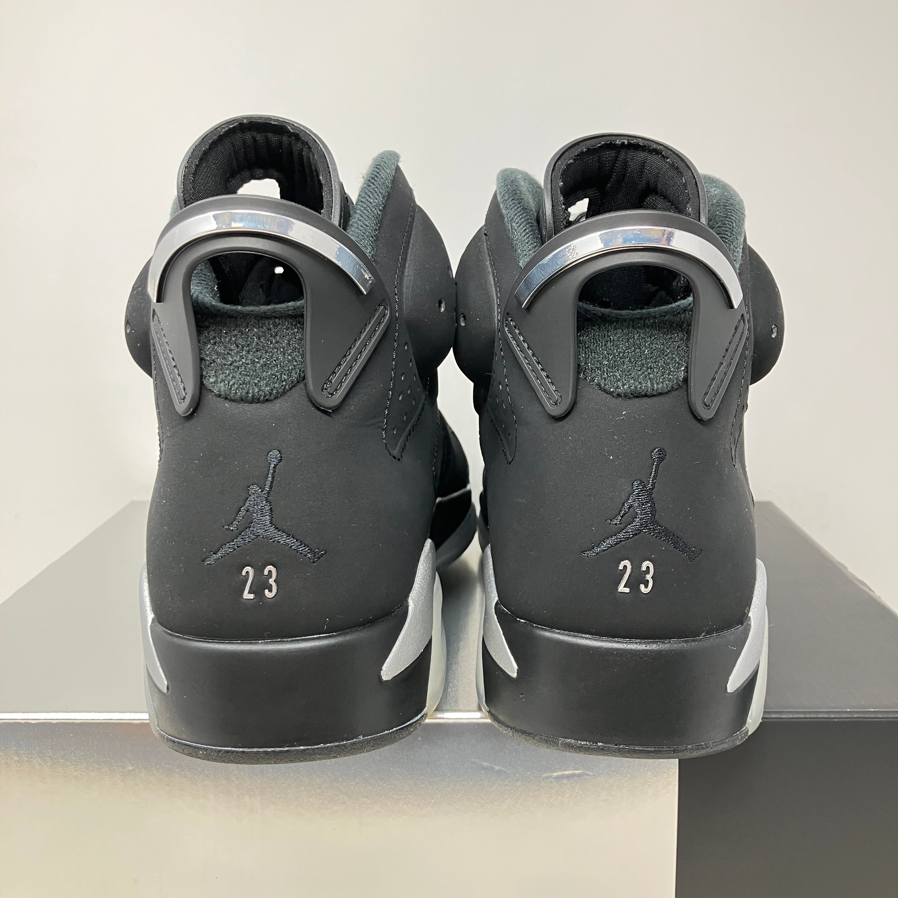 Jordan 6 Retro Chrome