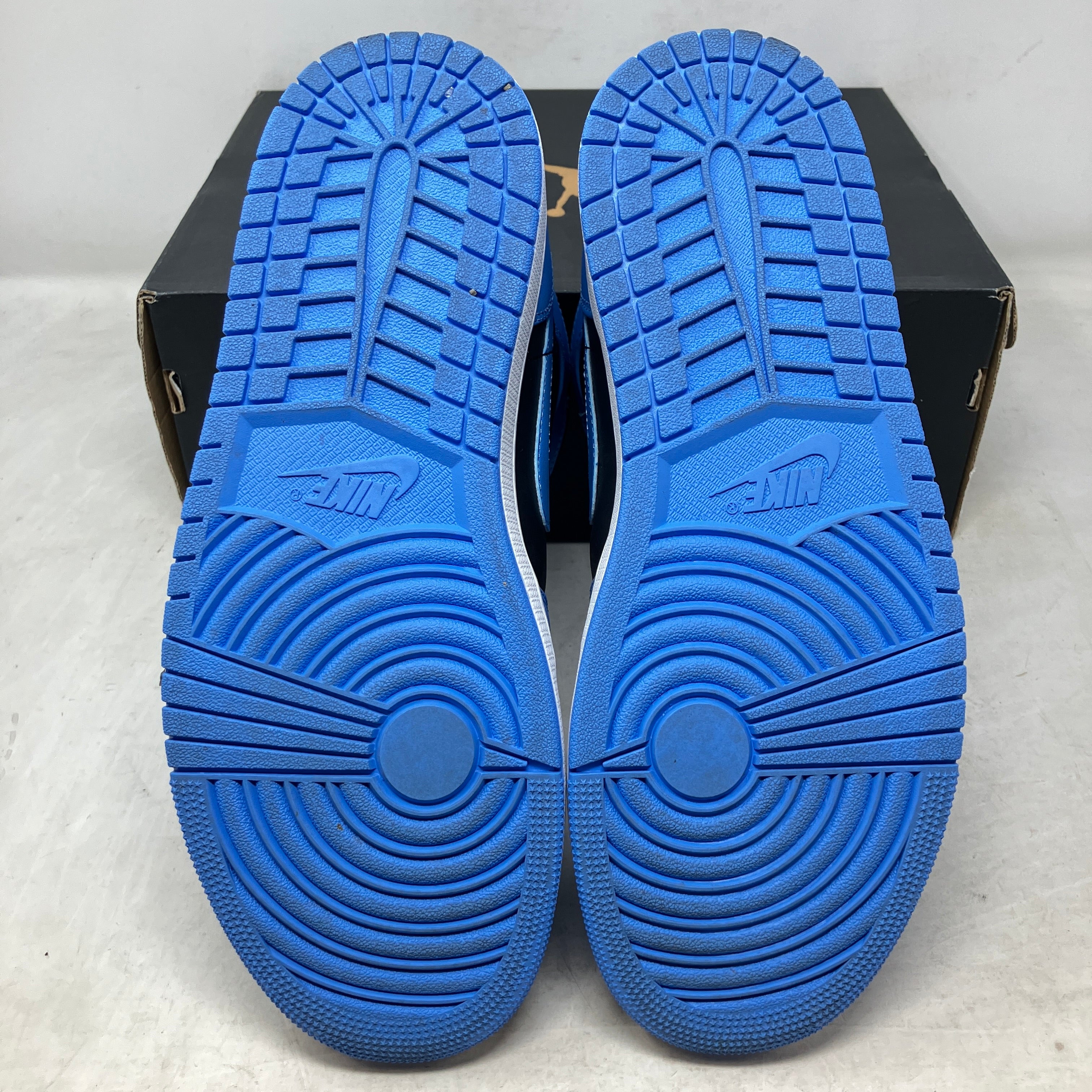 Jordan 1 Mid University Blue Black