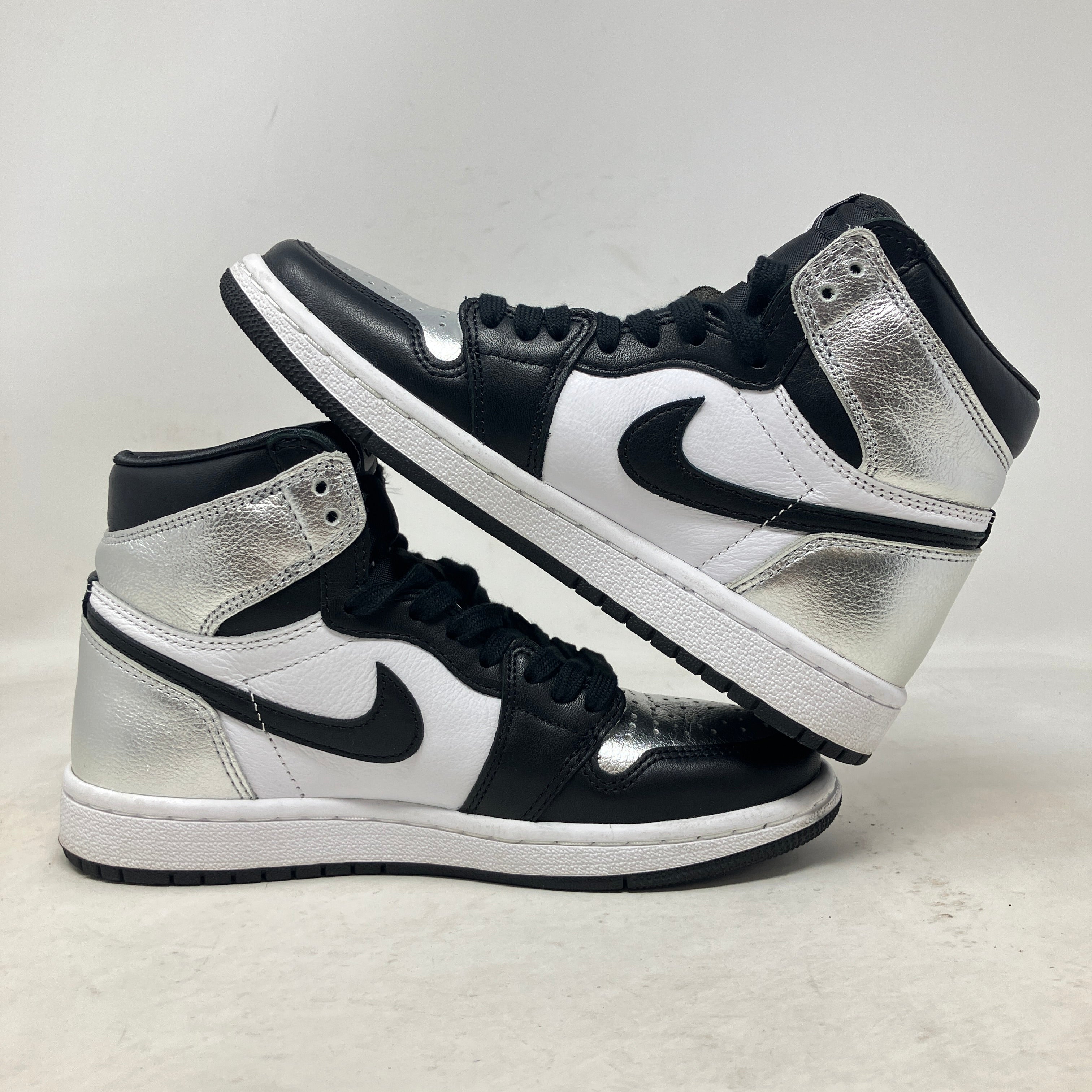 Jordan 1 Retro High Silver Toe (Women's)