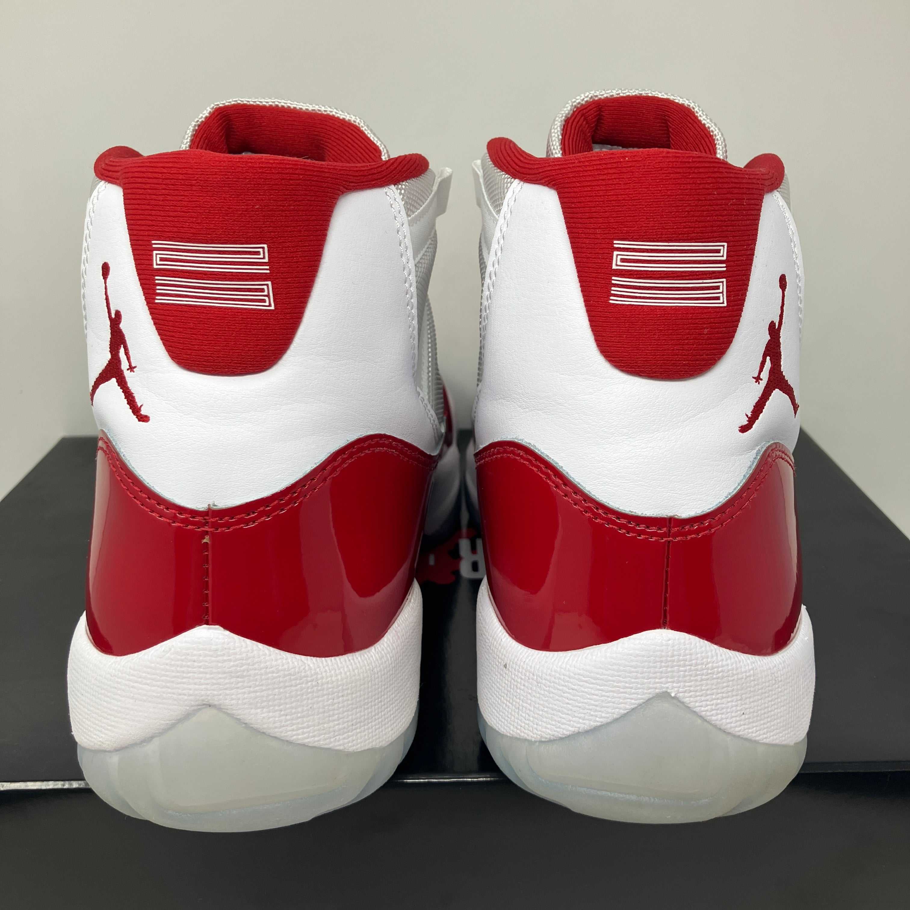 Jordan 11 Retro Cherry (2022)