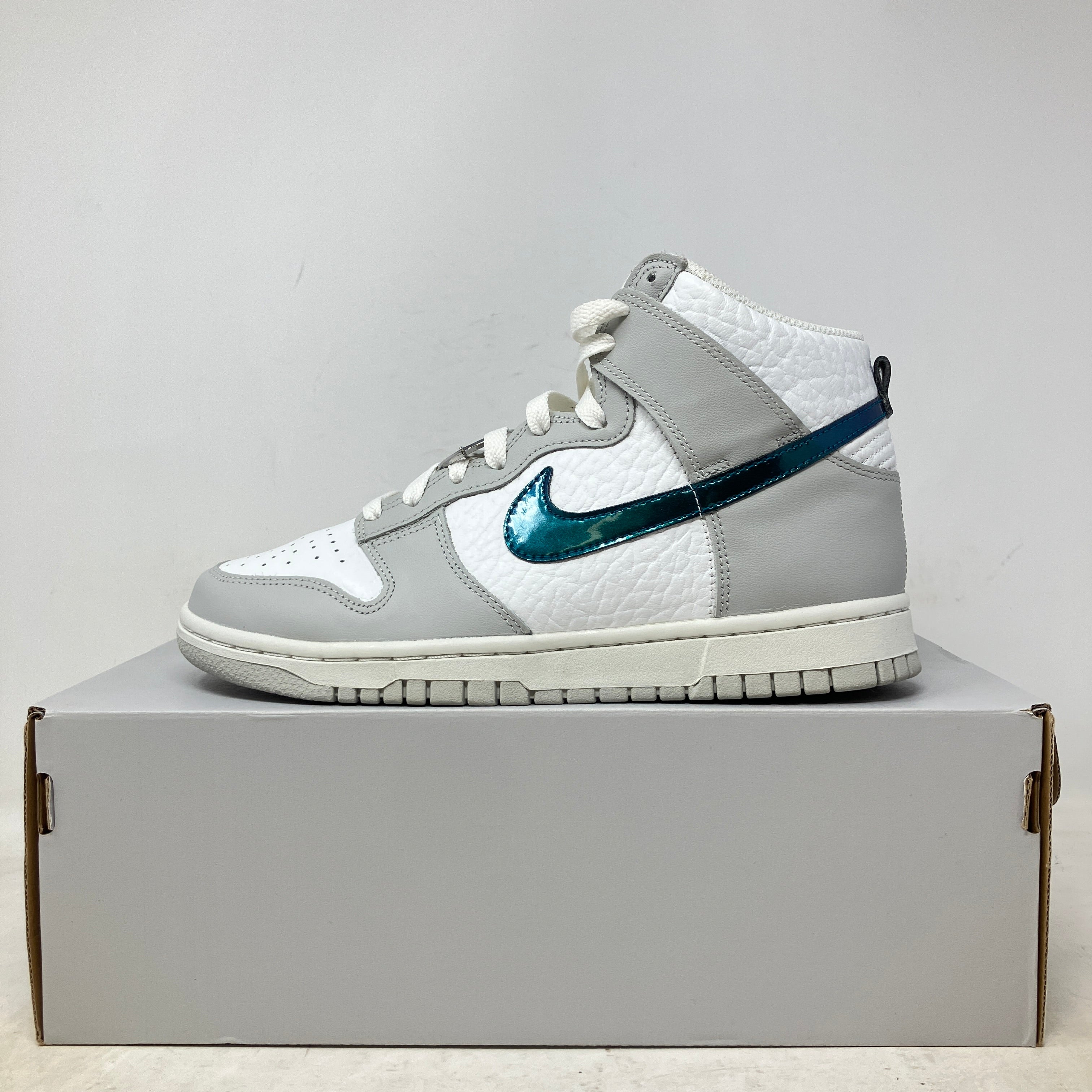 Nike Dunk High FLS (Women's)