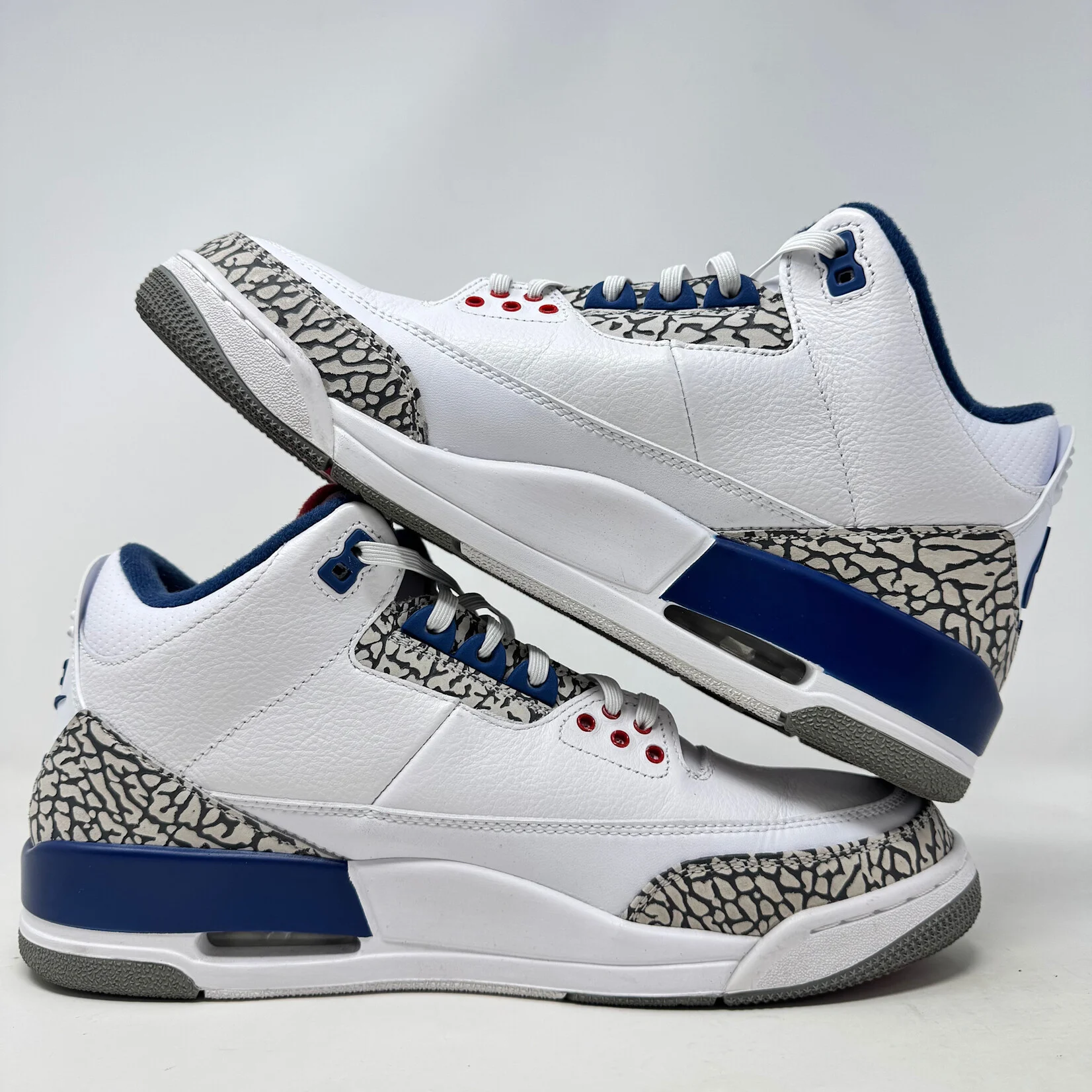Jordan 3 Retro True Blue (2016)