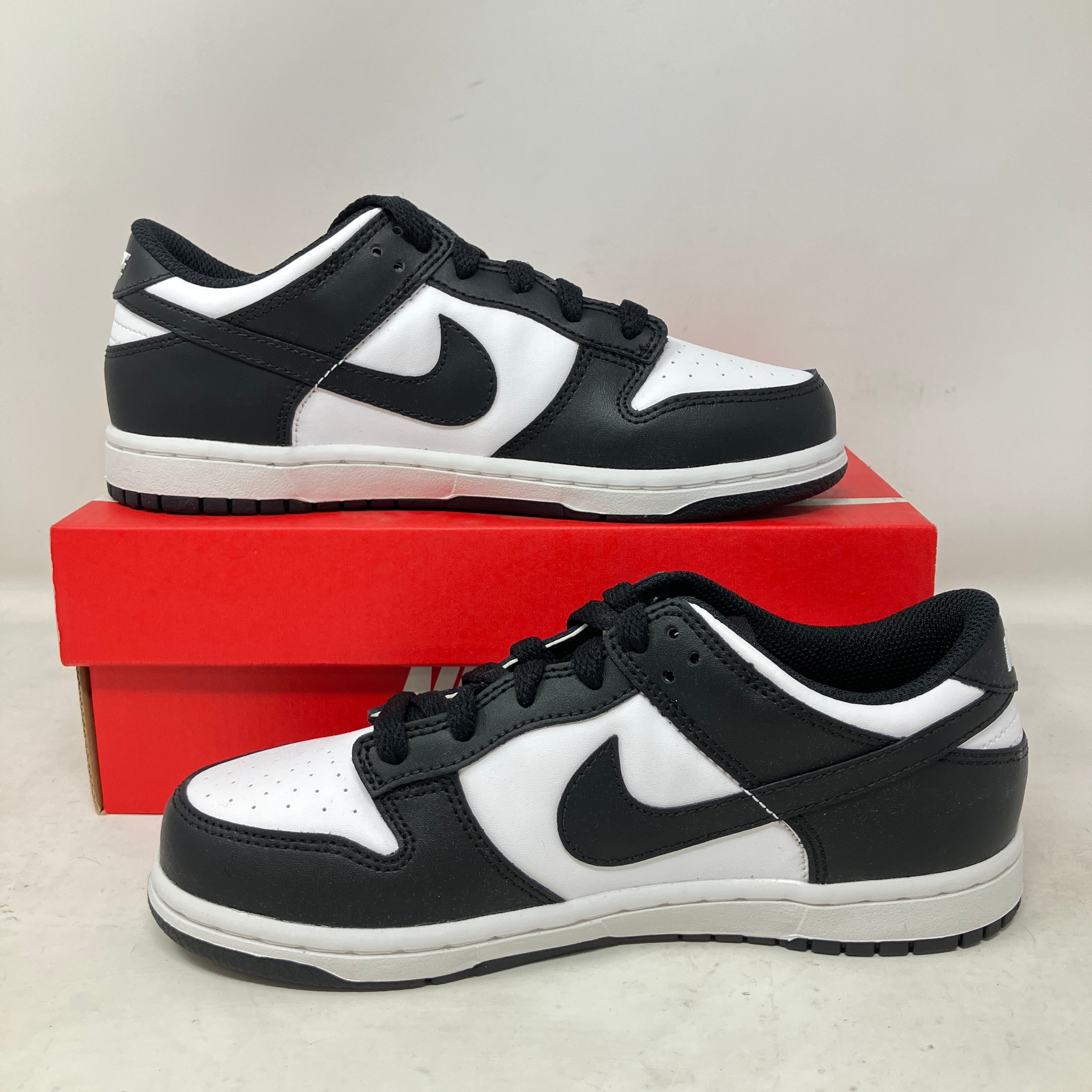 Nike Dunk Low Retro White Black Panda (GS)