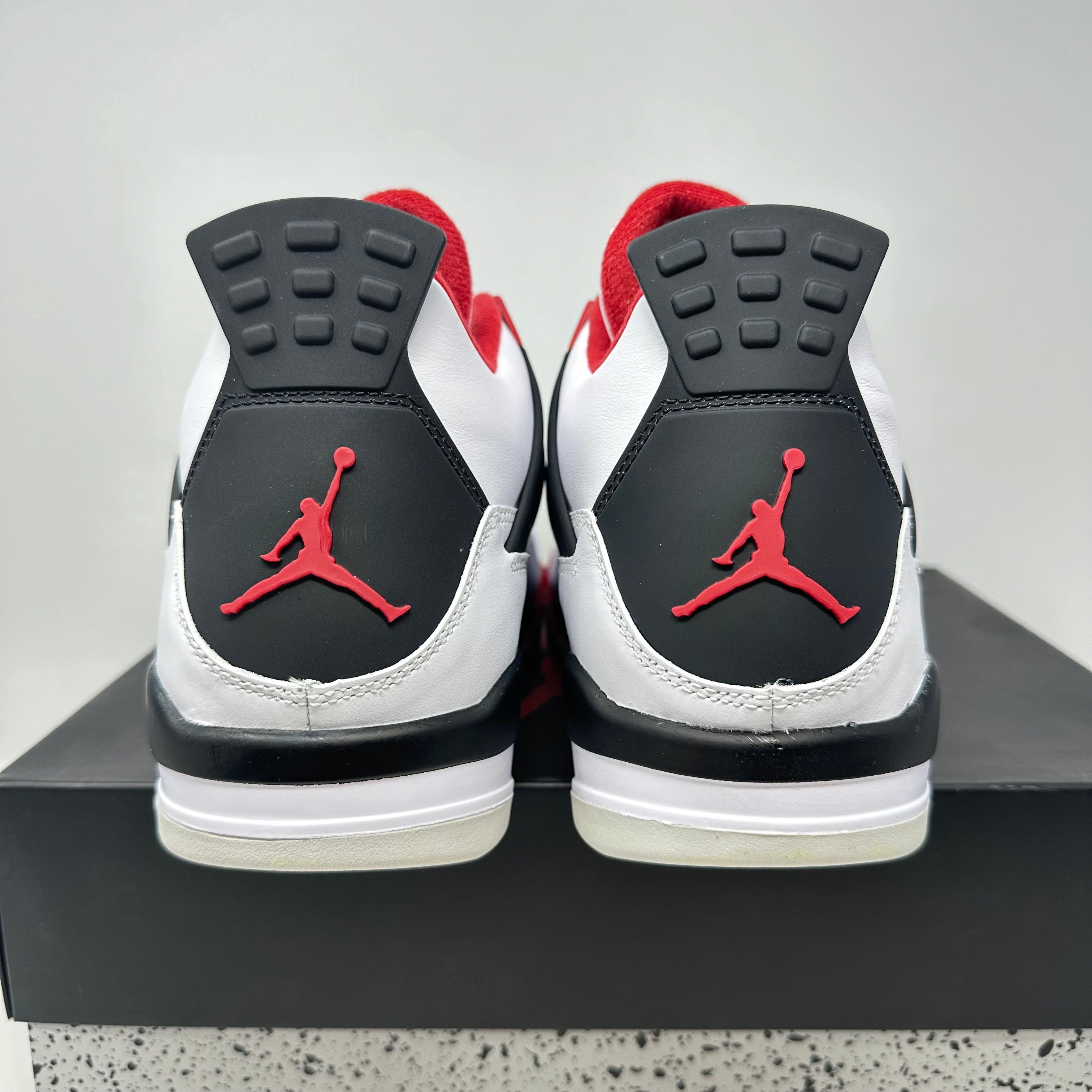 Jordan 4 Retro Fire Red (2012)