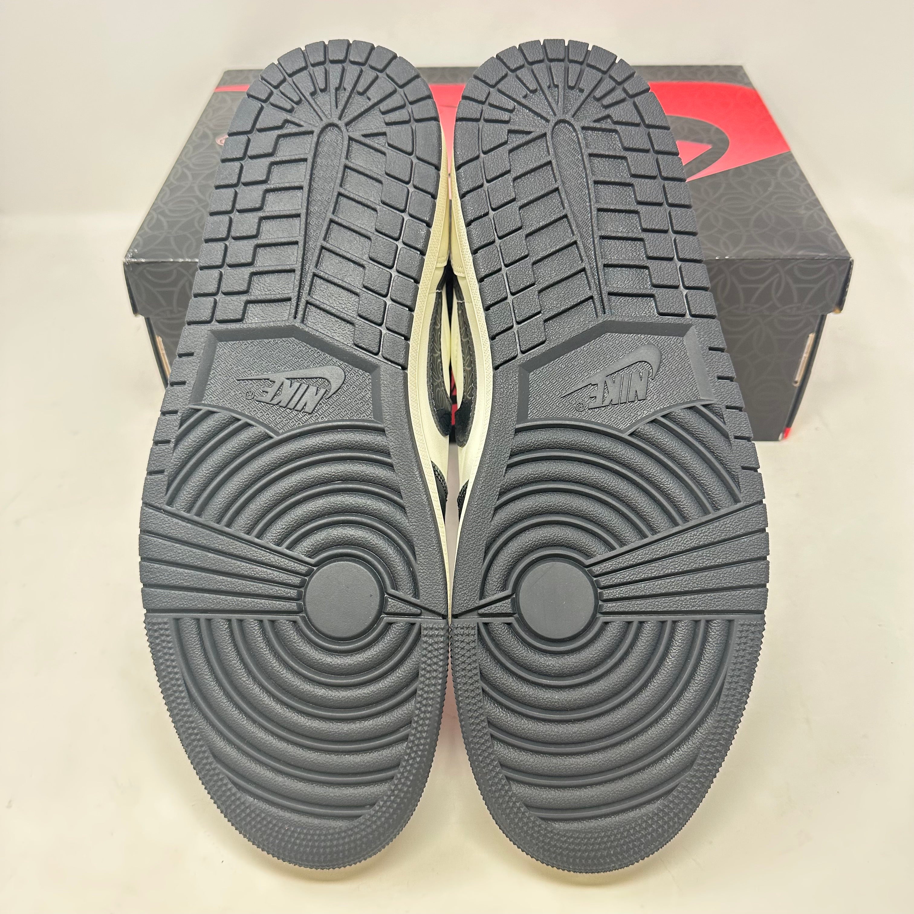 Jordan 1 Retro Low OG PSG Paris Saint-Germain