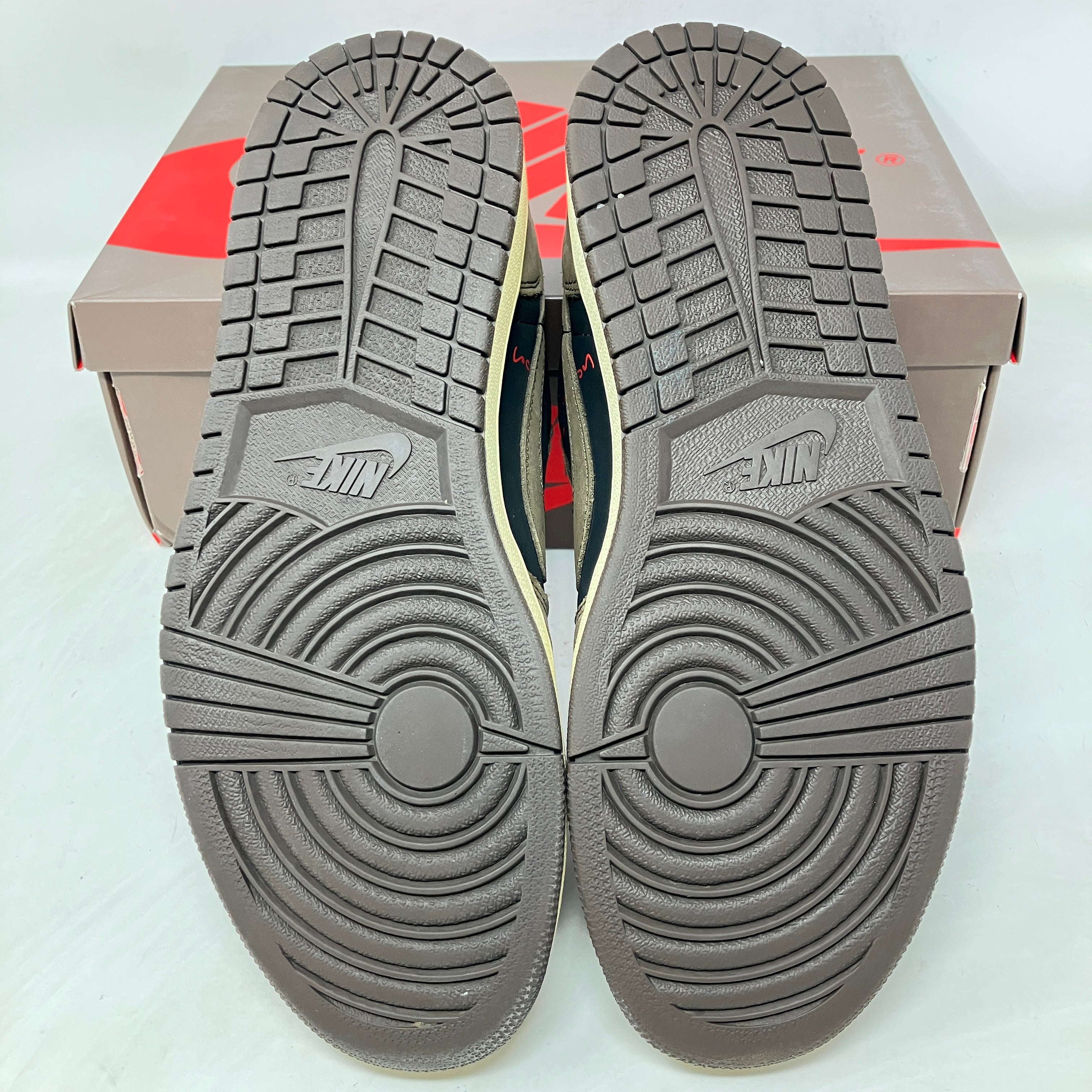 Jordan 1 Retro Low OG SP Travis Scott Mocha