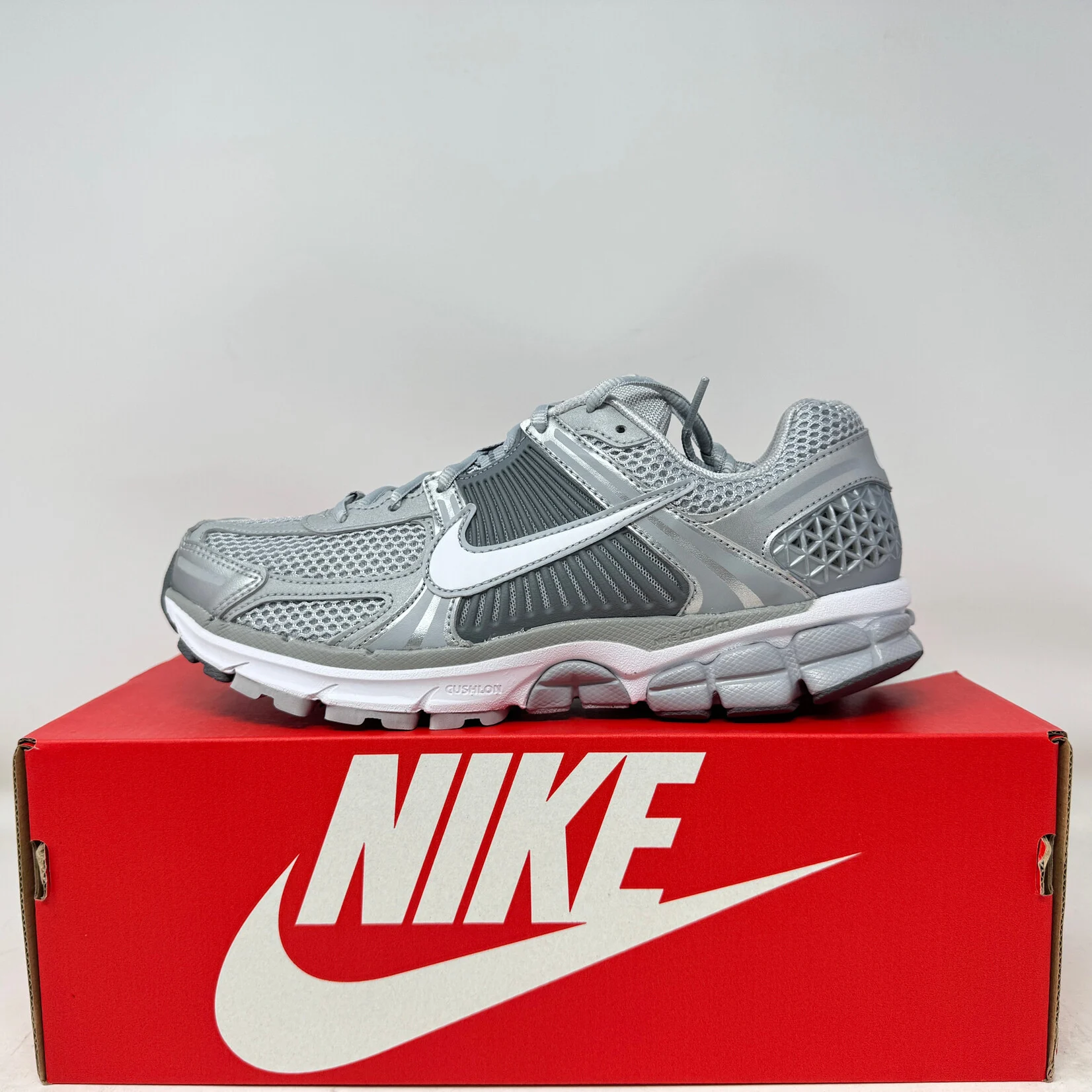 Nike Zoom Vomero 5 Cool Grey