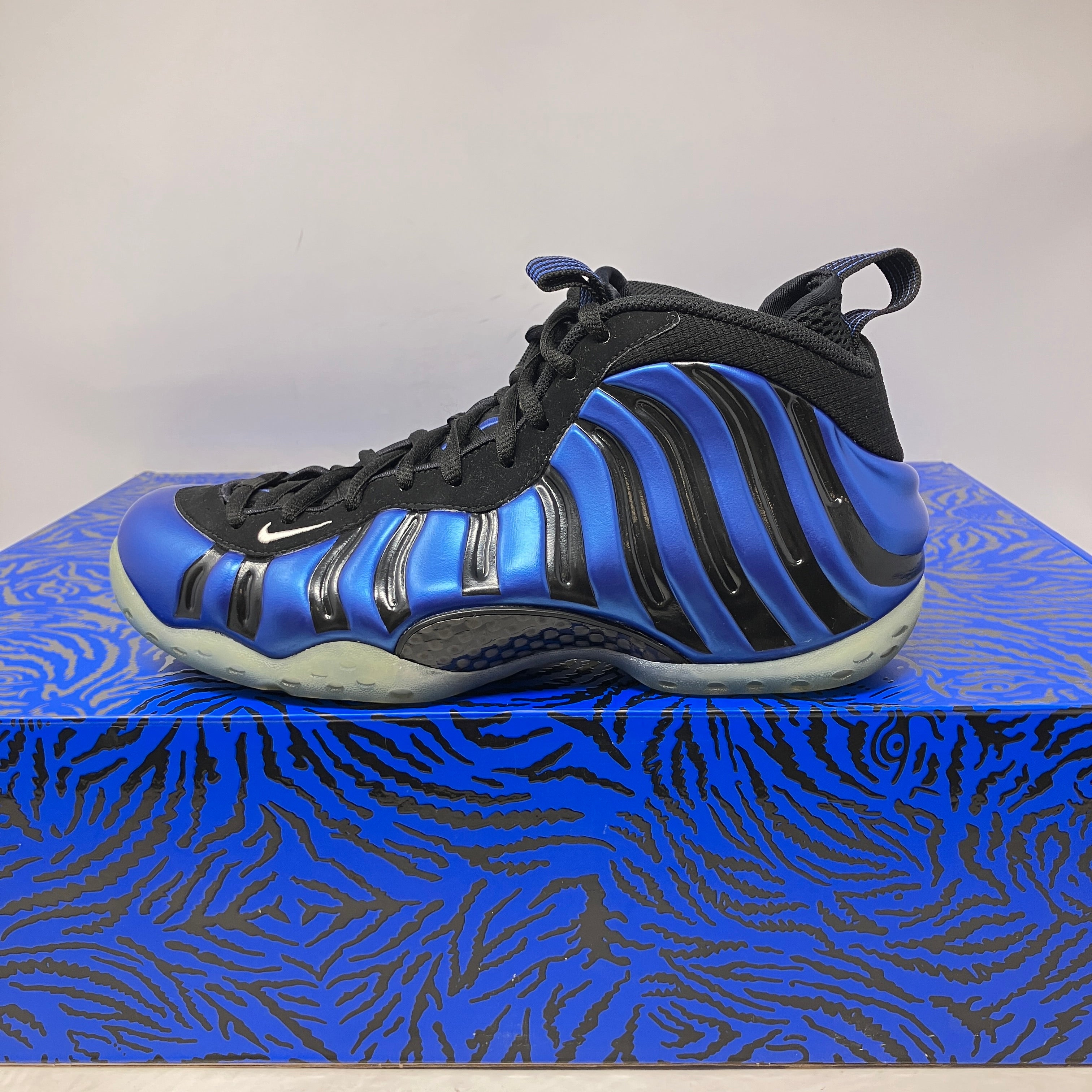 Nike Air Foamposite One & Nike Penny 6 Sharpie Pack