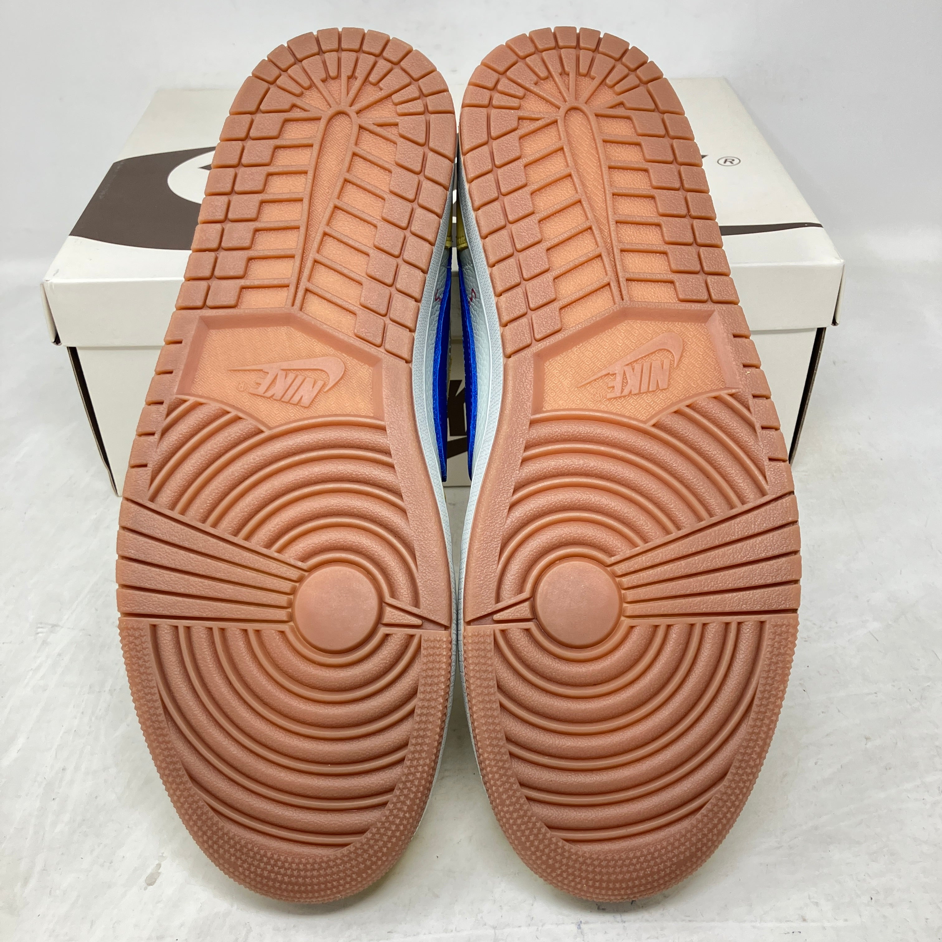 Jordan 1 Retro Low OG SP Travis Scott Canary (Women's)