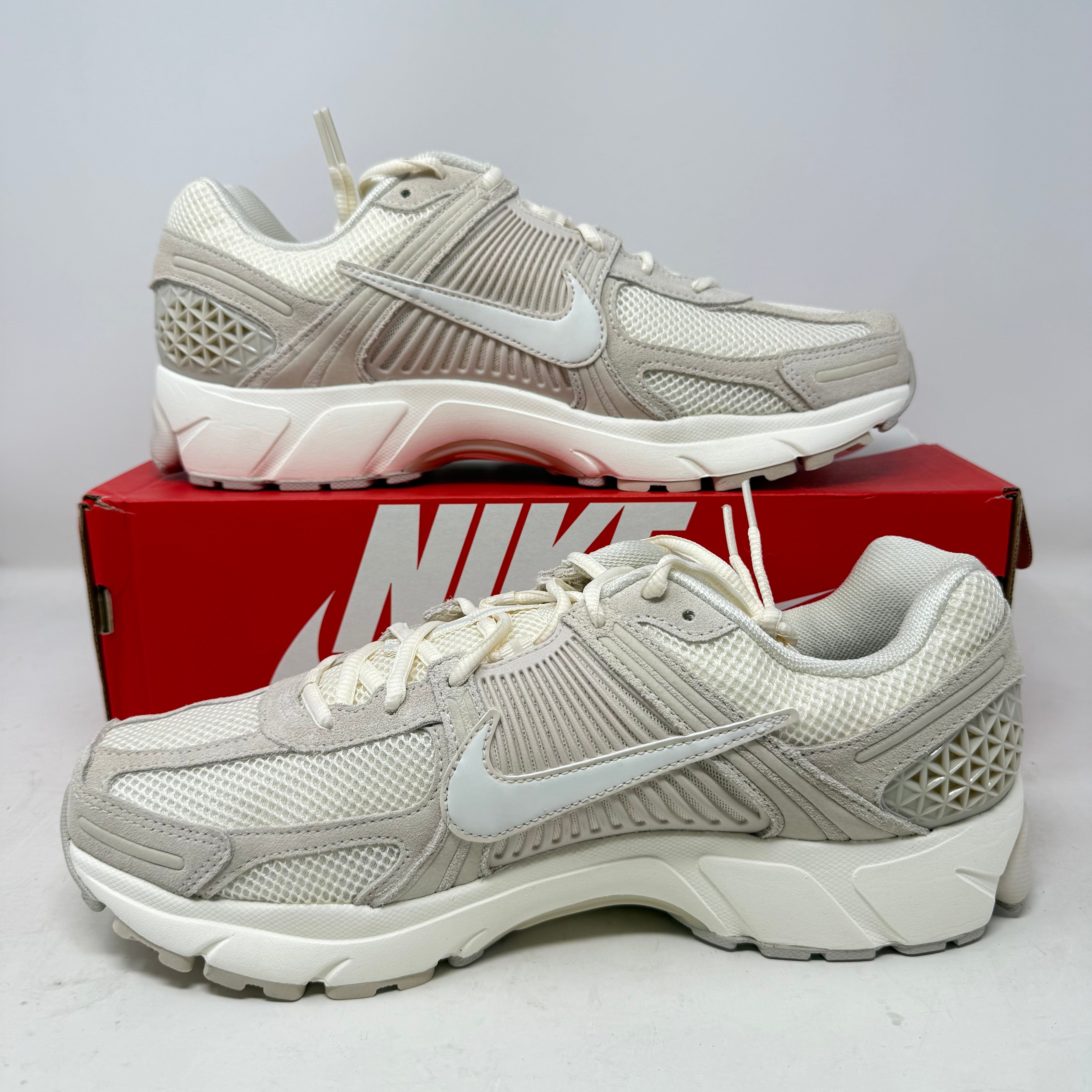 Nike Zoom Vomero 5 Light Orewood Brown