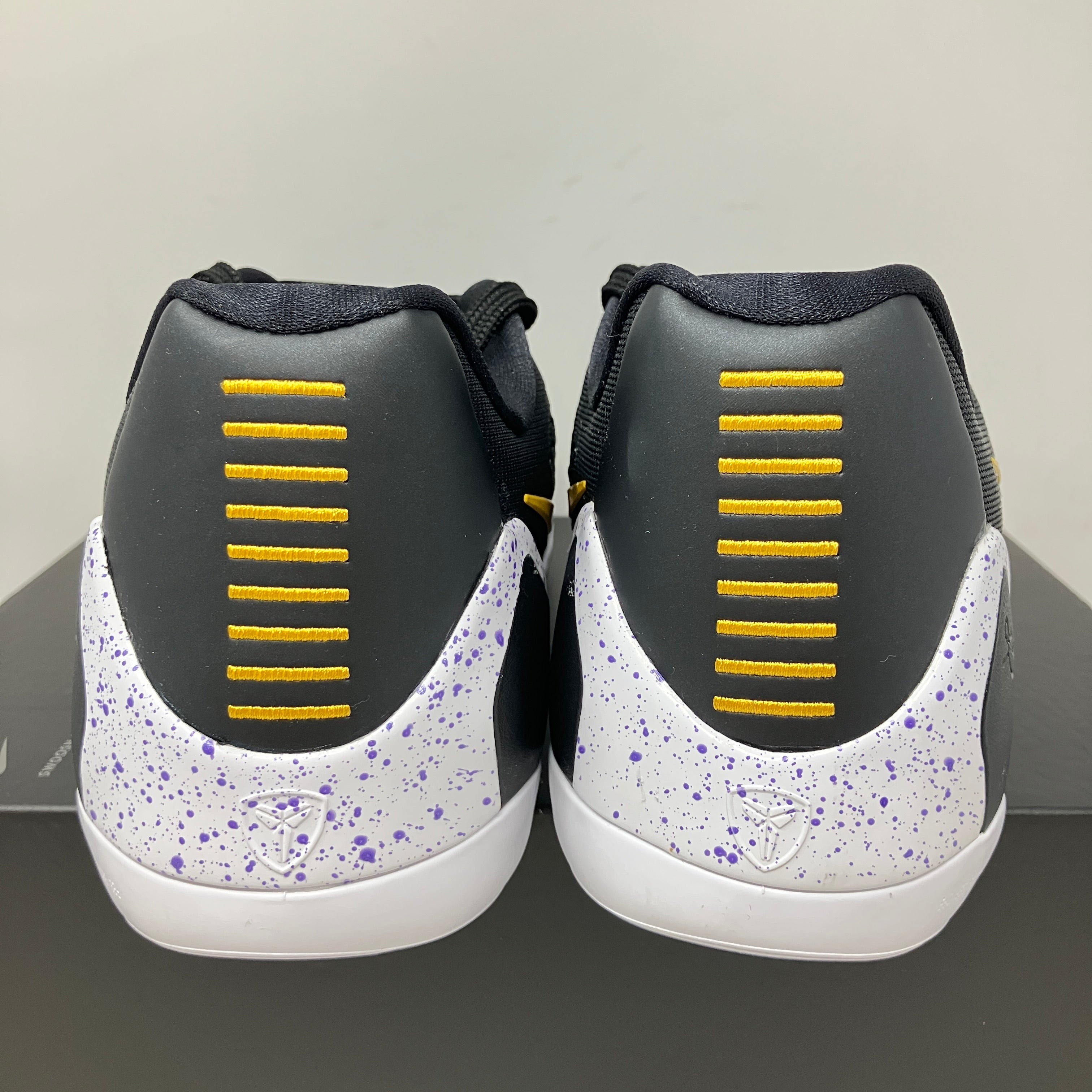 Nike Kobe 9 EM Low Protro TB Black University Gold
