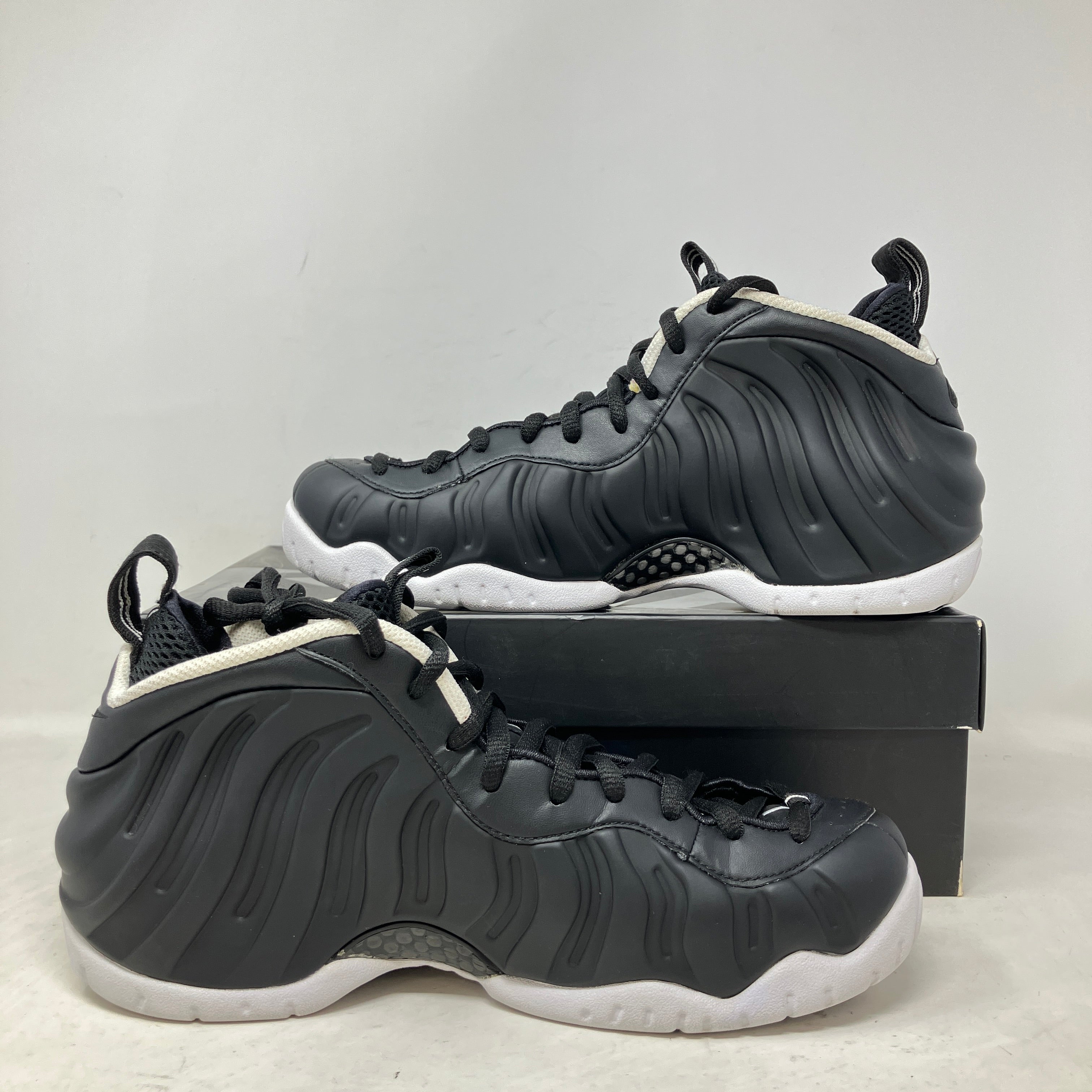 Nike Air Foamposite Pro Dr. Doom (2016)