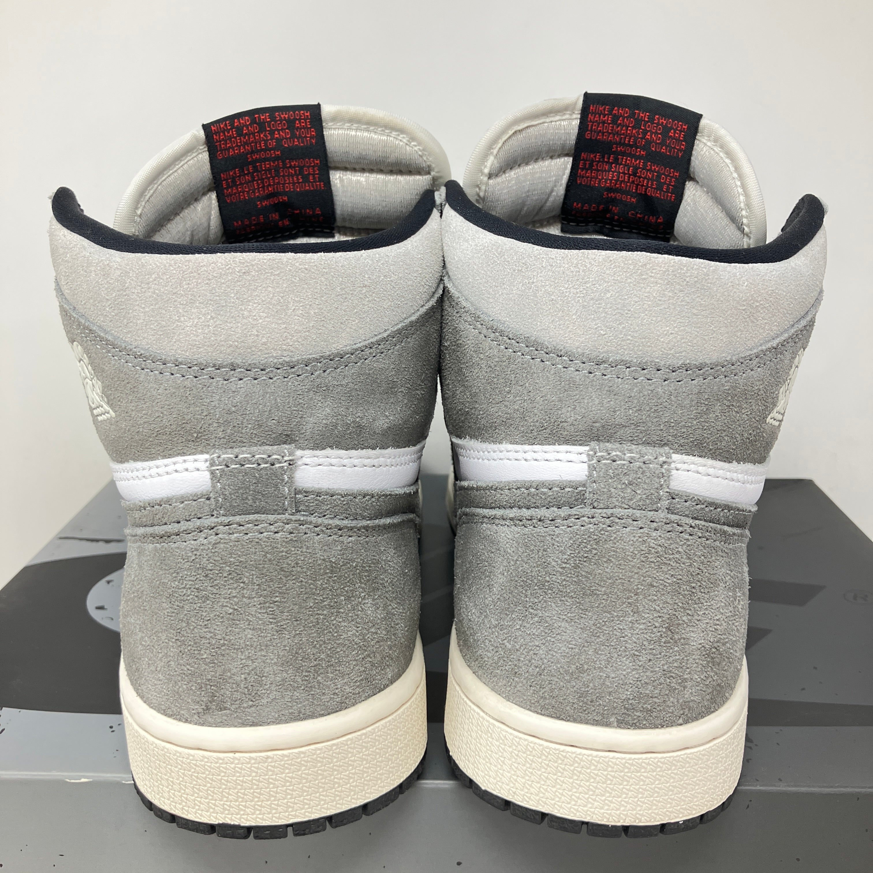 Jordan 1 Retro High OG Washed Black