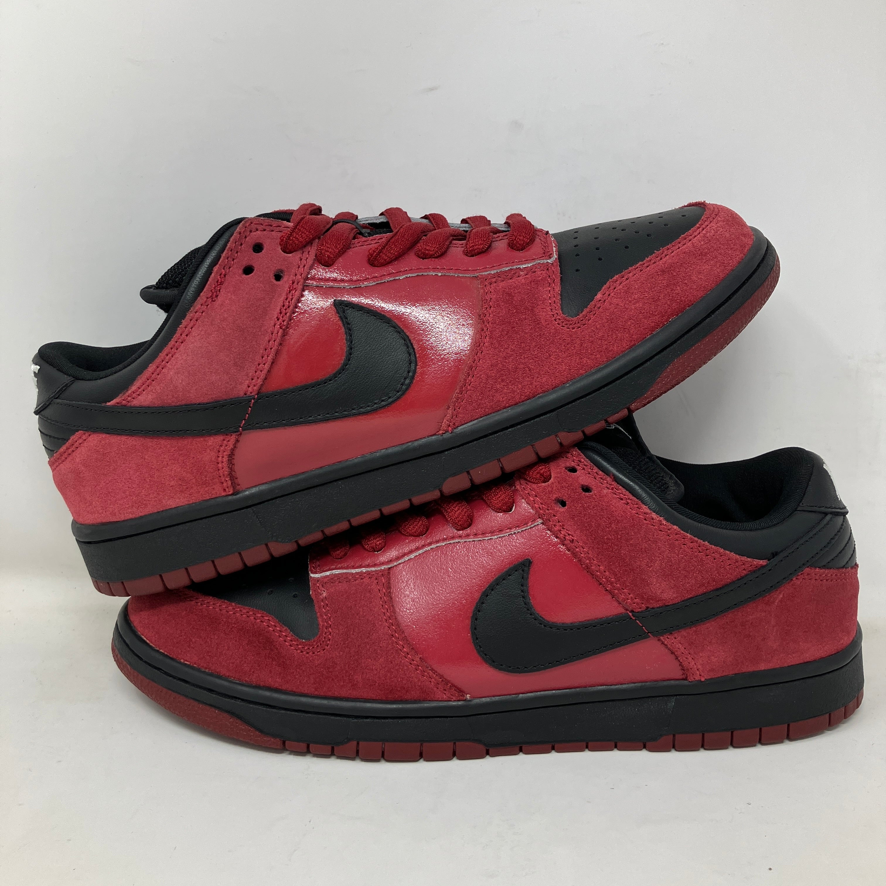 Nike SB Dunk Low Milli Vanilli