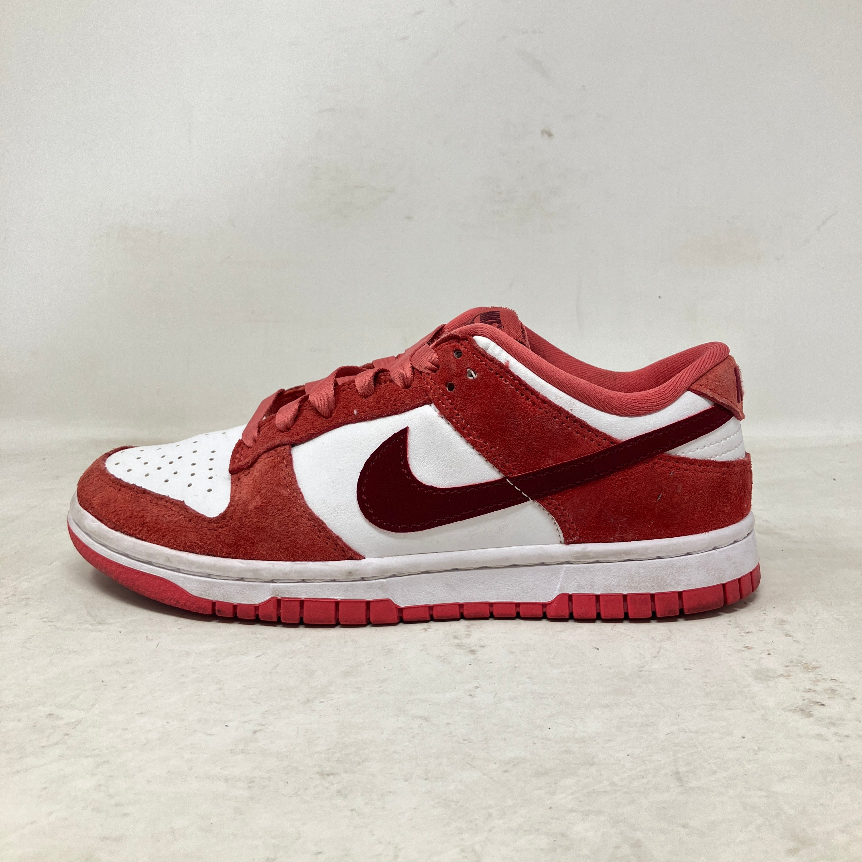 Nike Dunk Low Valentine's Day (2024) (Women's)