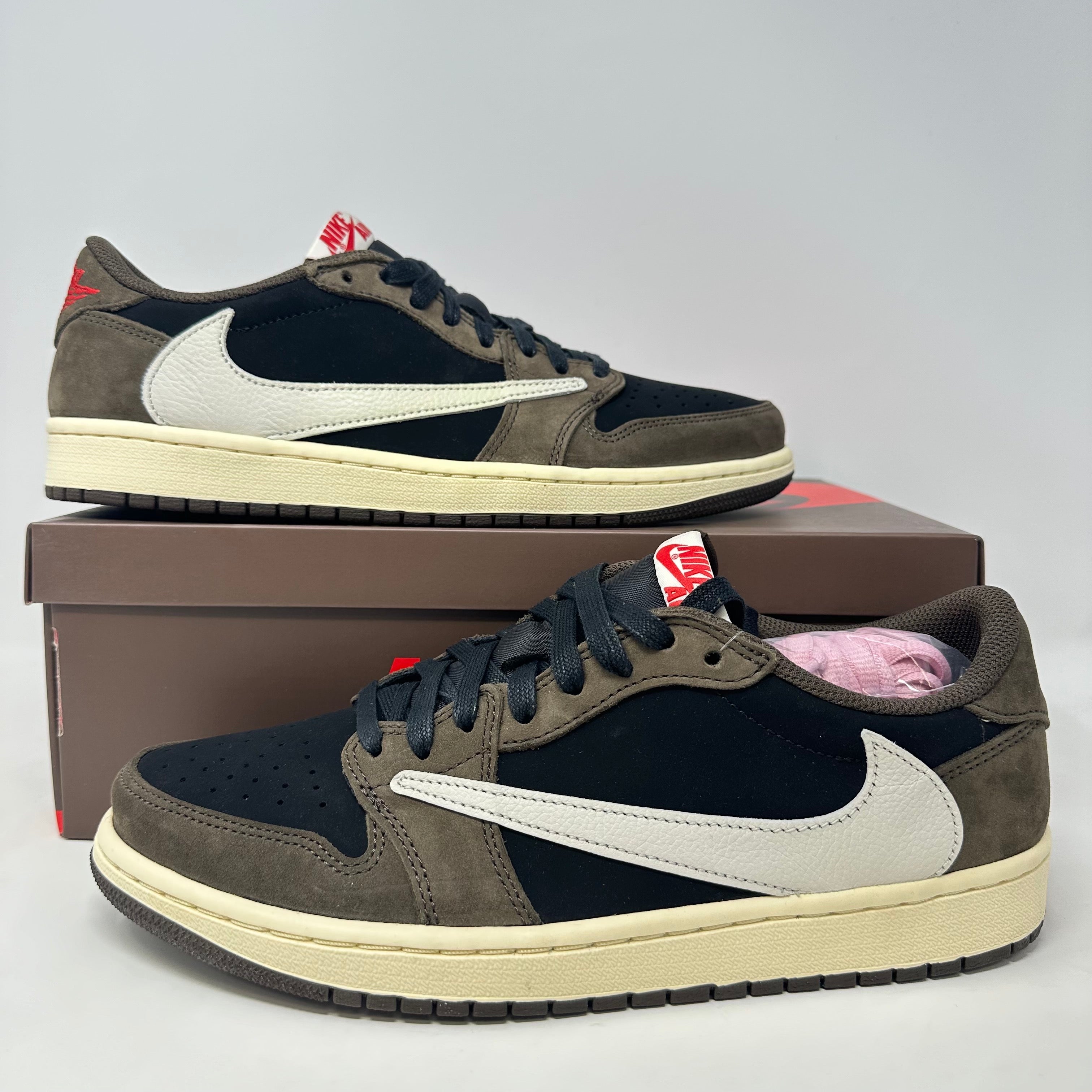 Jordan 1 Retro Low OG SP Travis Scott Mocha