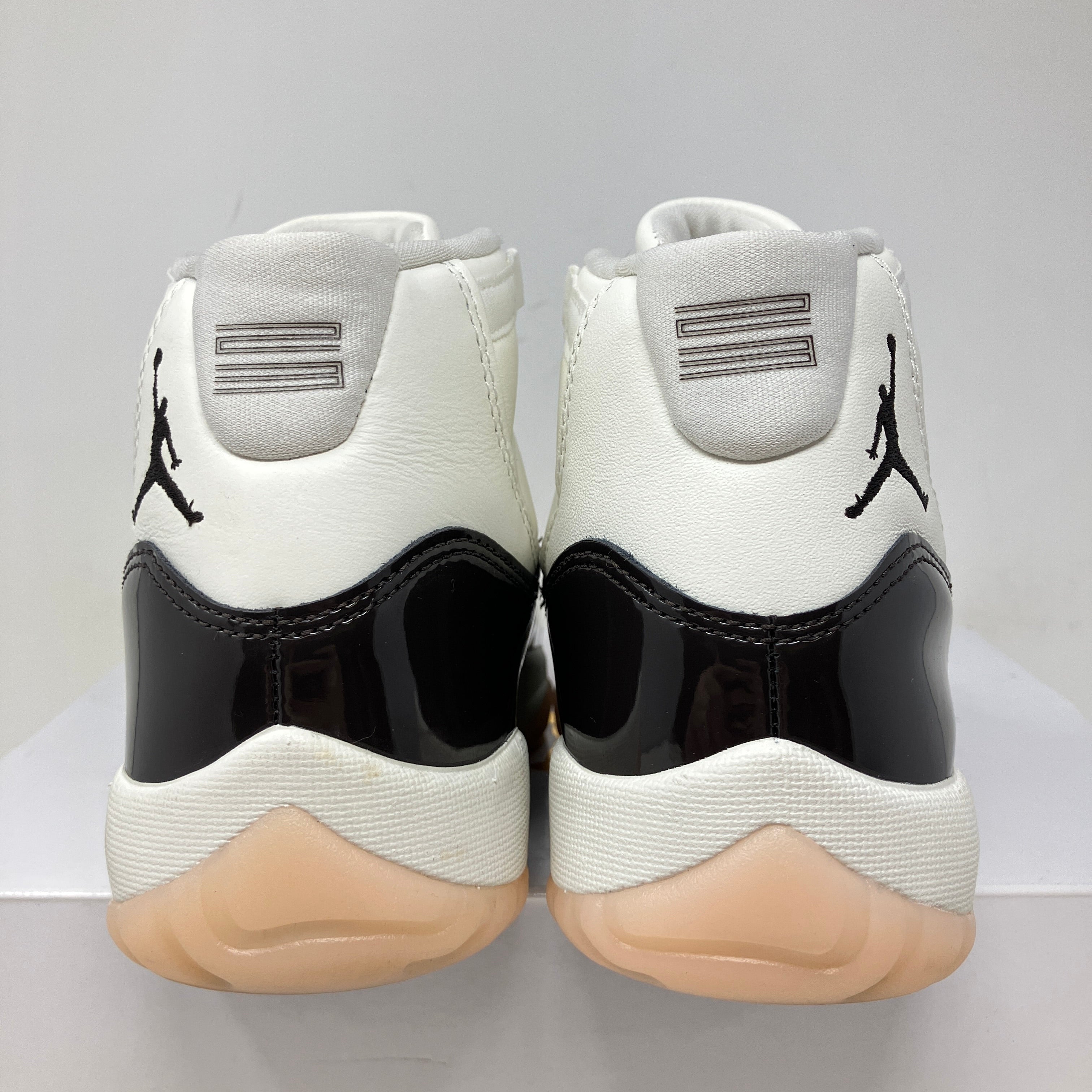 Jordan 11 Retro Neapolitan (Women's)