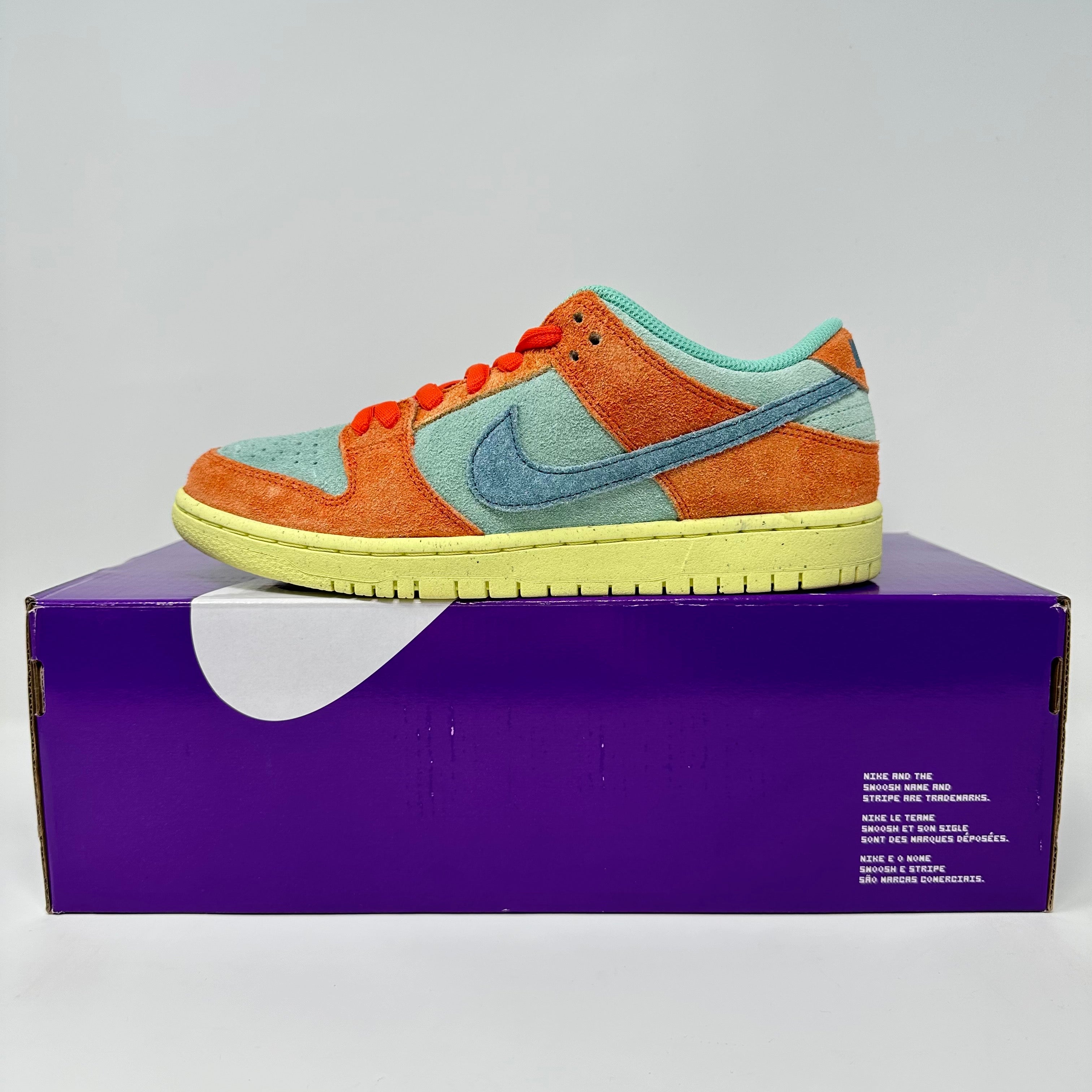 Nike SB Dunk Low Orange Emerald Rise