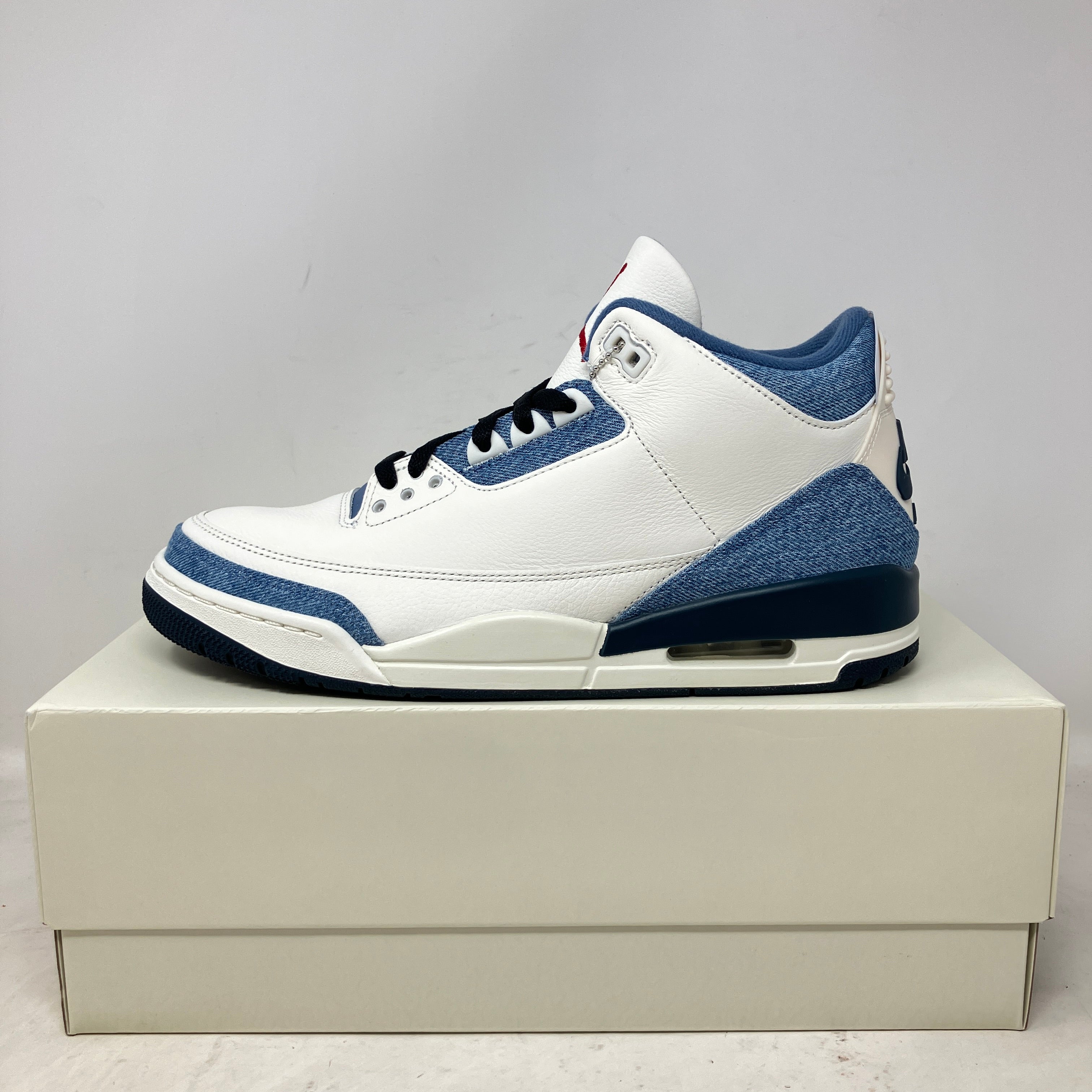 Jordan 3 Retro Levi’s All-Star