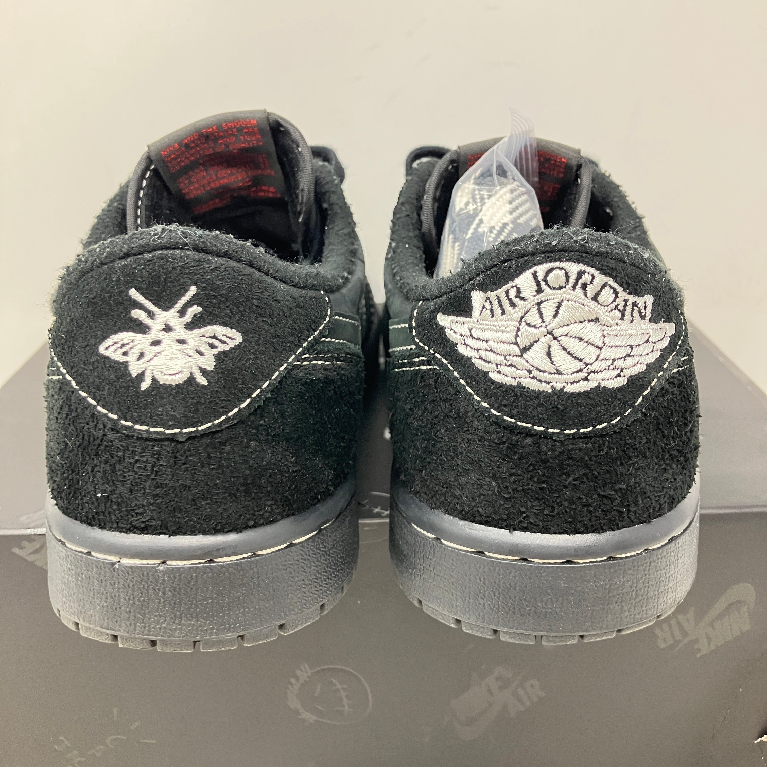 Jordan 1 Retro Low OG SP Travis Scott Black Phantom