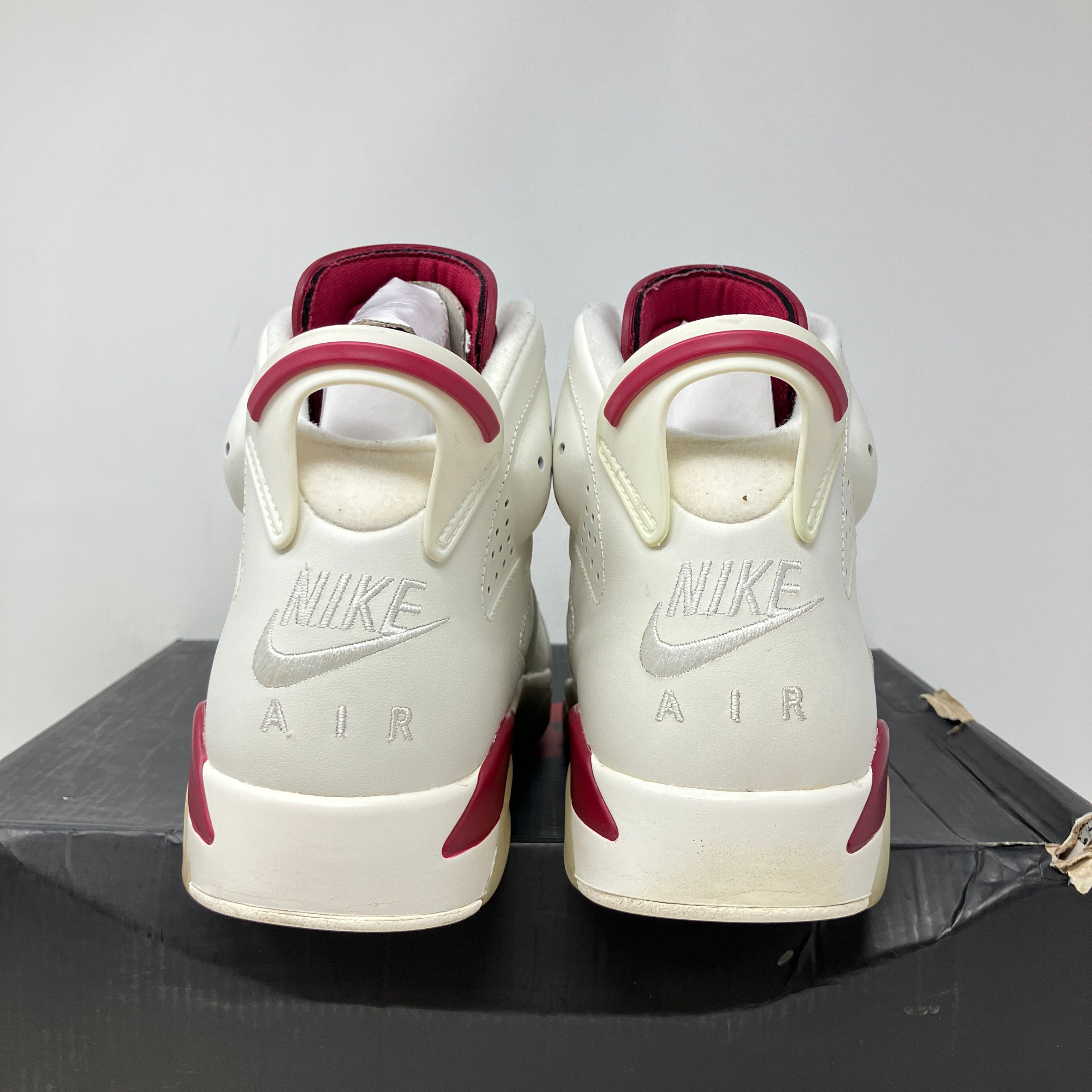 Jordan 6 Retro Maroon (2015)