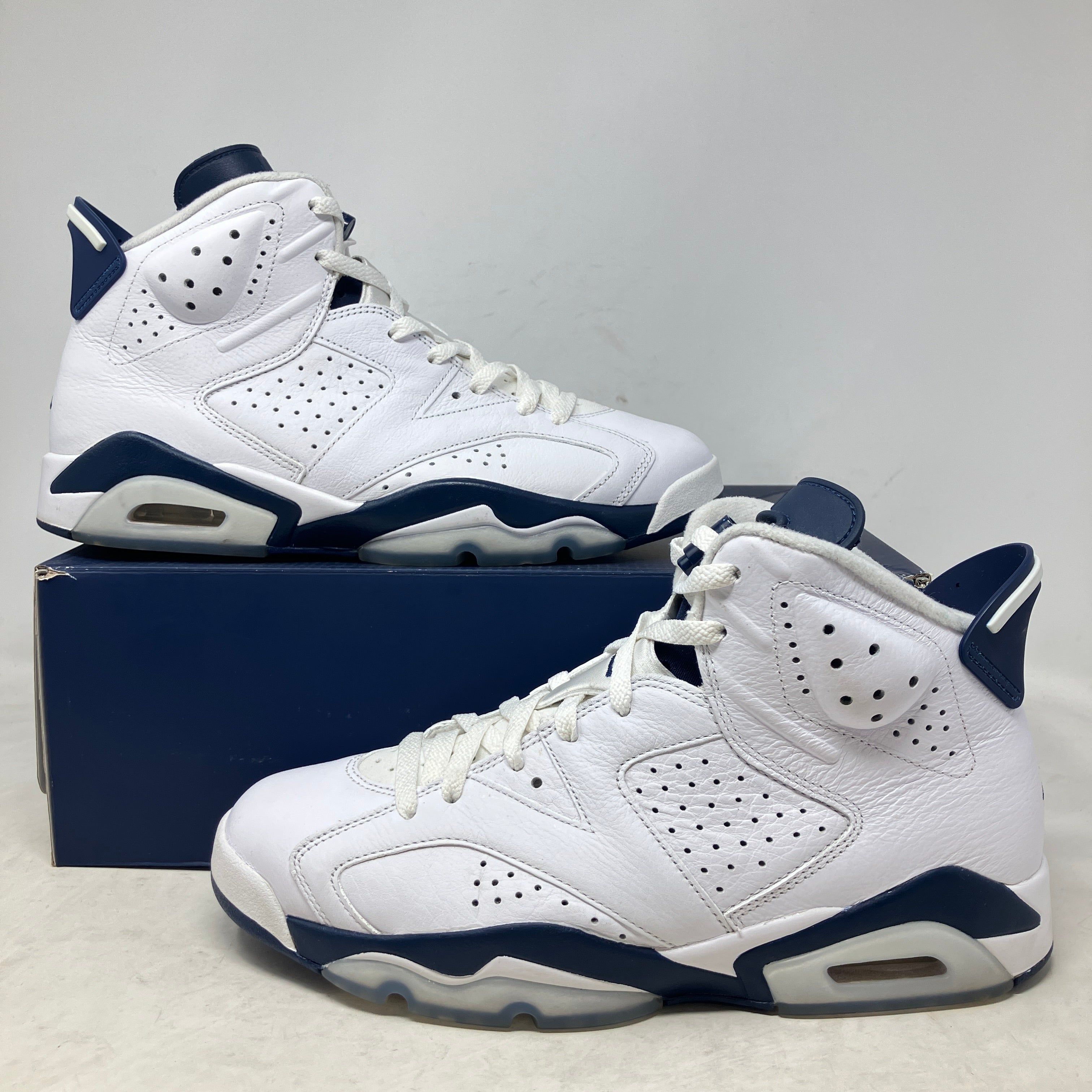 Jordan 6 Retro Midnight Navy (2022)