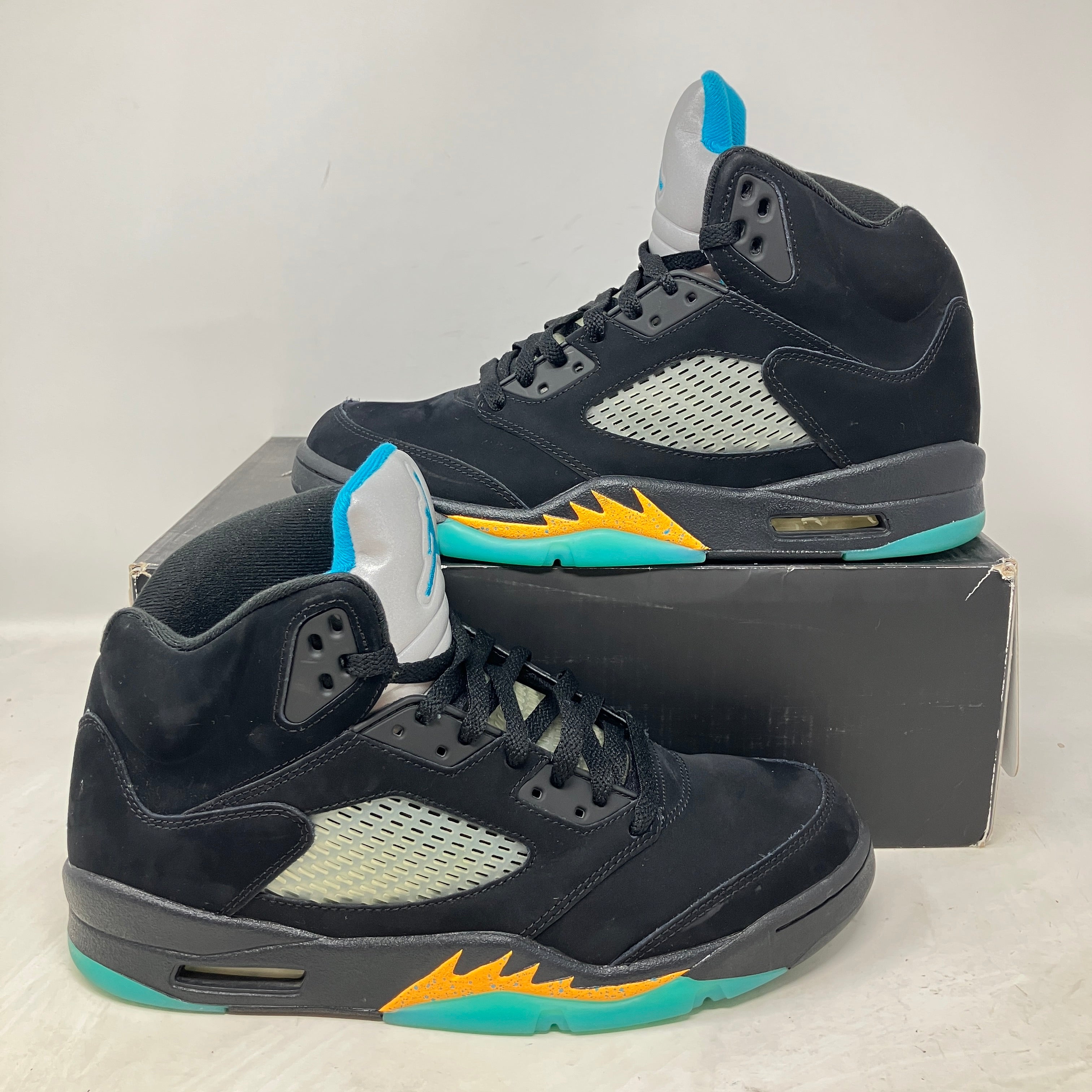 Jordan 5 Retro Aqua