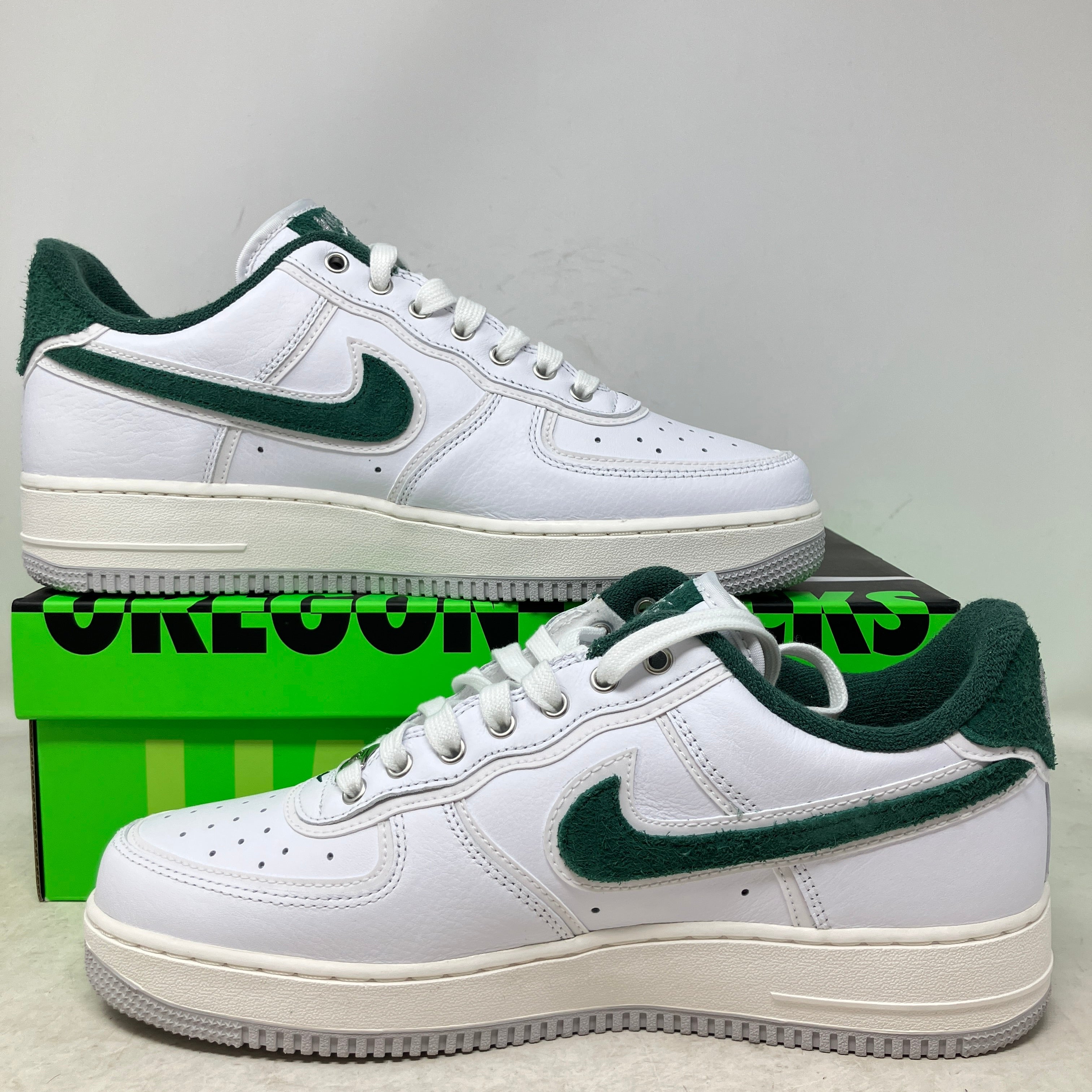 Nike Air Force 1 Low '07 Premium University of Oregon PE