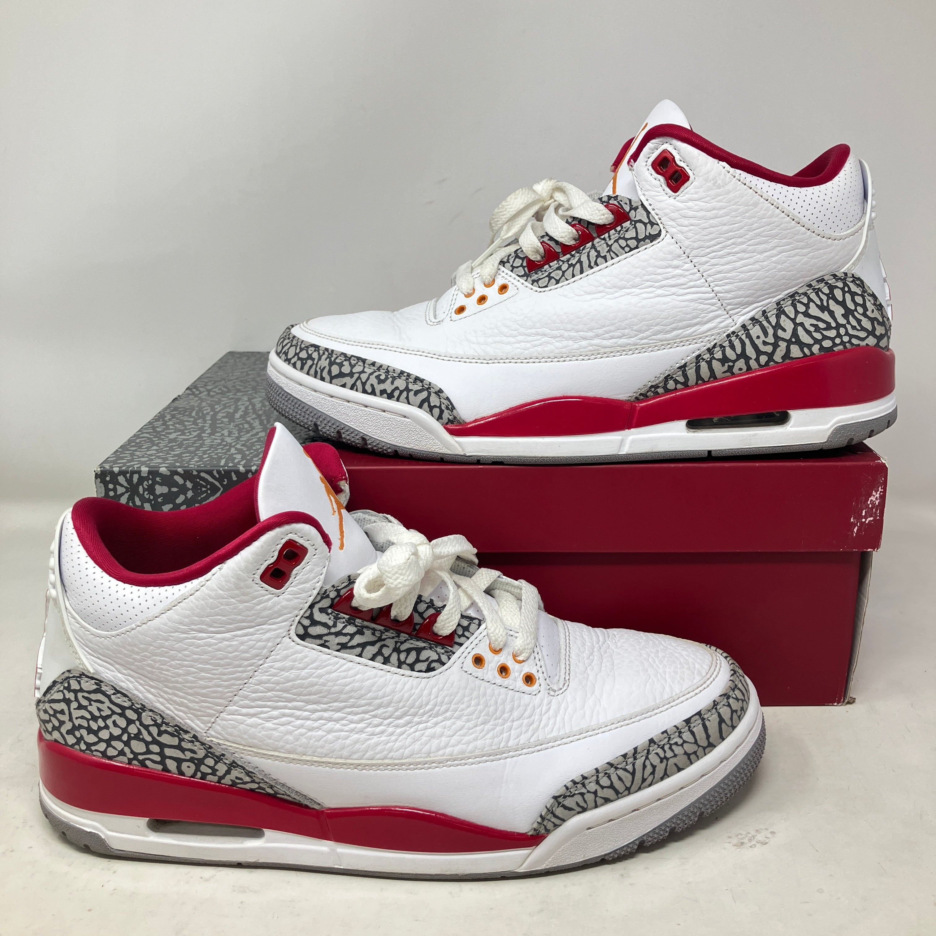 Jordan 3 Retro Cardinal Red