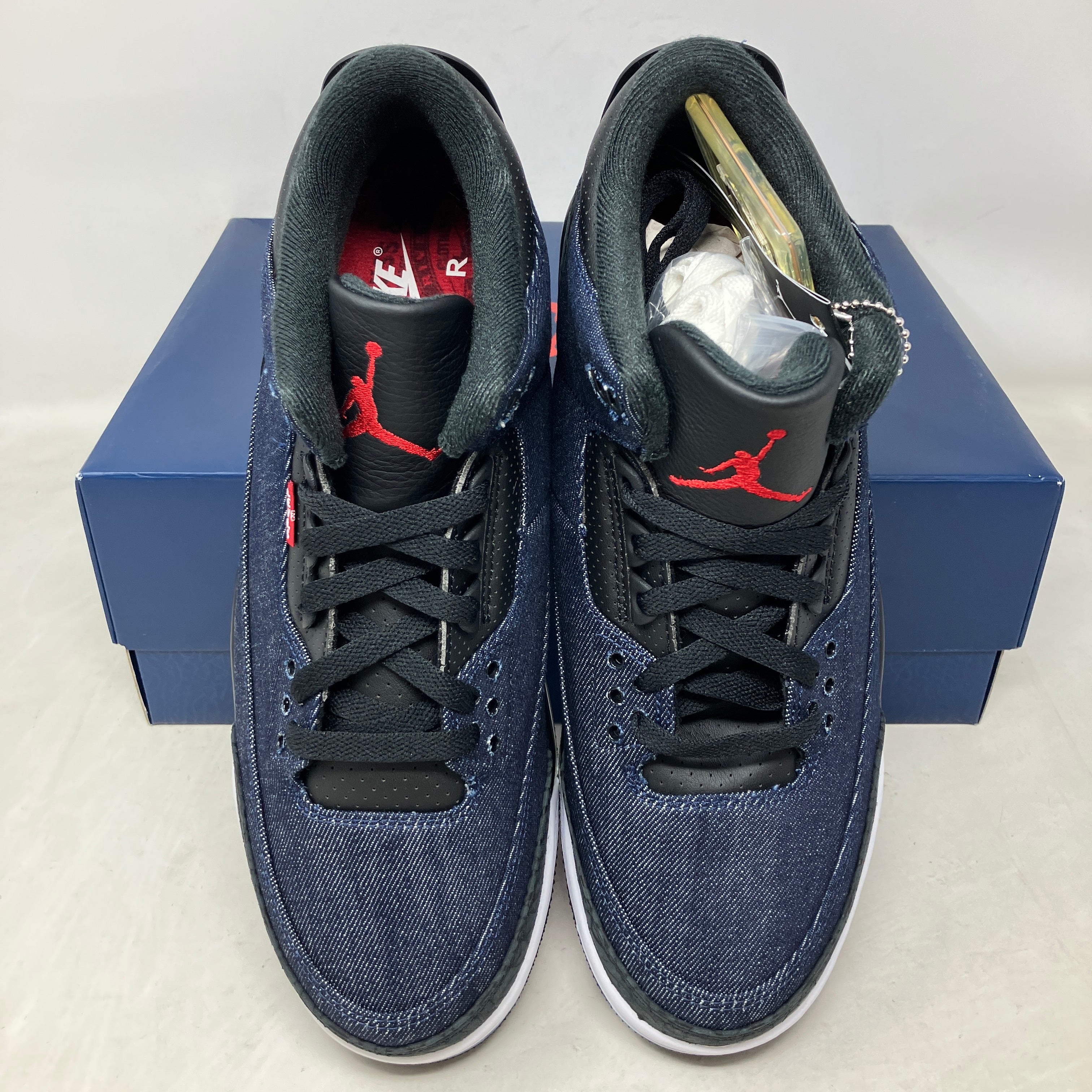 Jordan 3 Retro Levi's Indigo – Hidden Realm