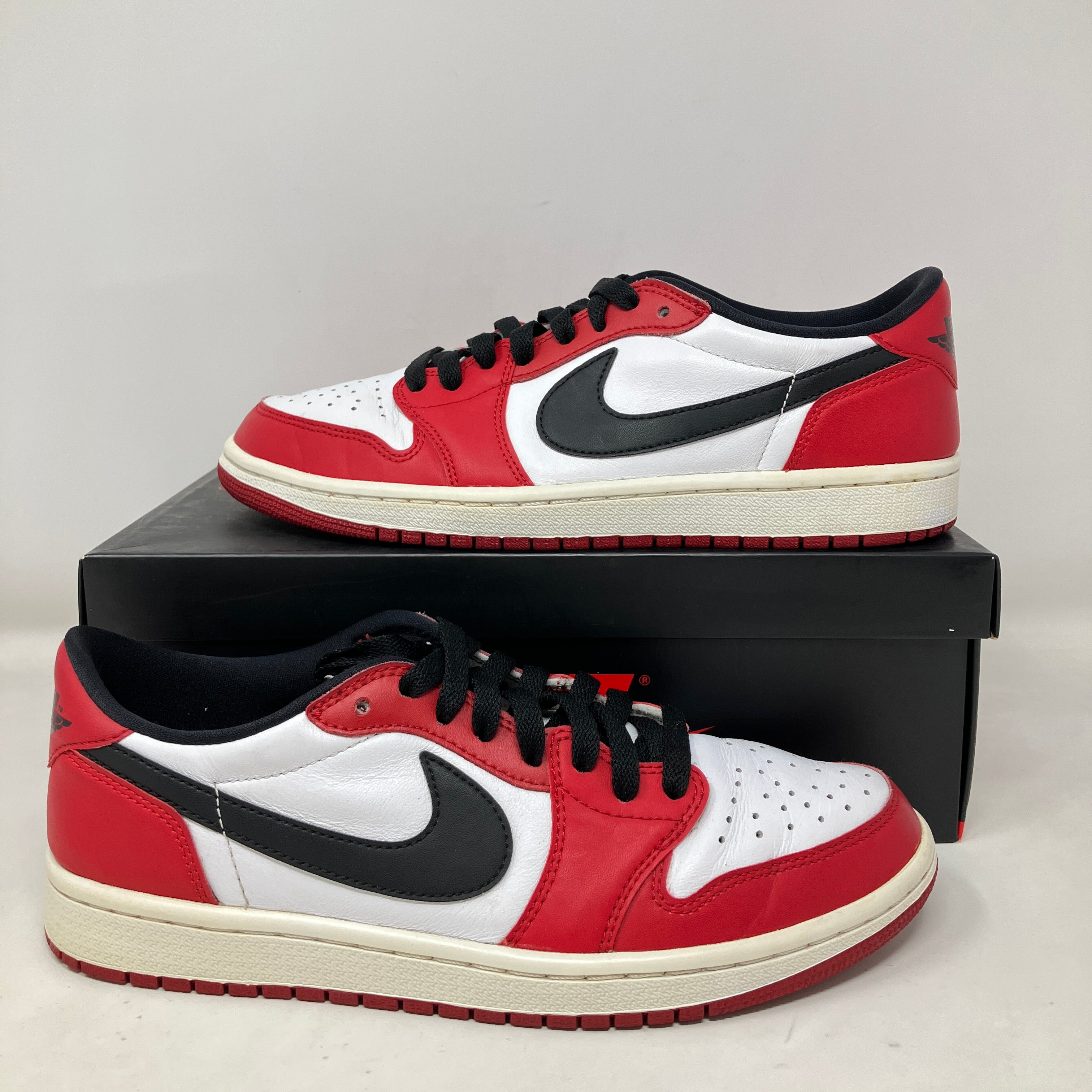 Jordan 1 Retro Low Chicago (2016)