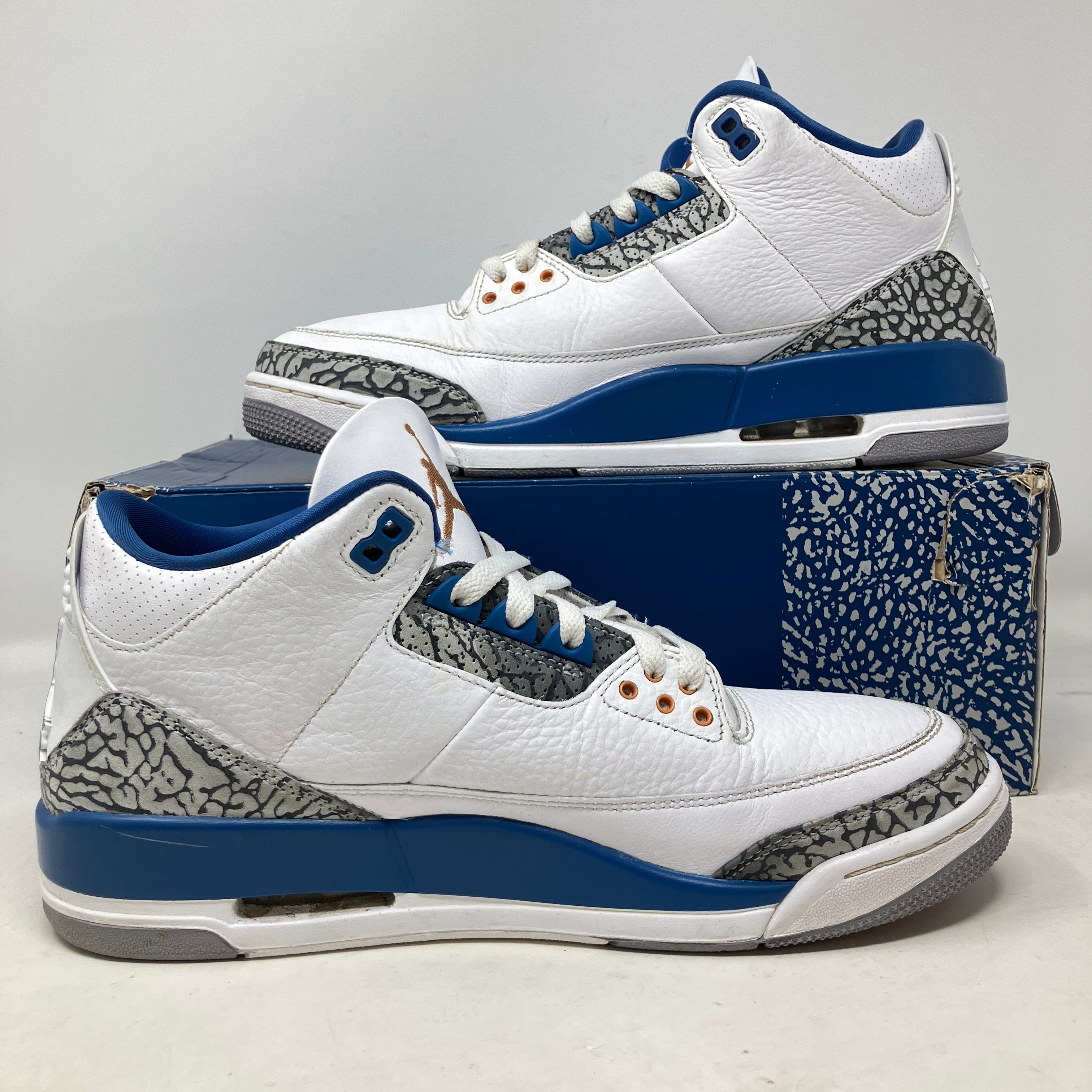 Jordan 3 Retro Wizards