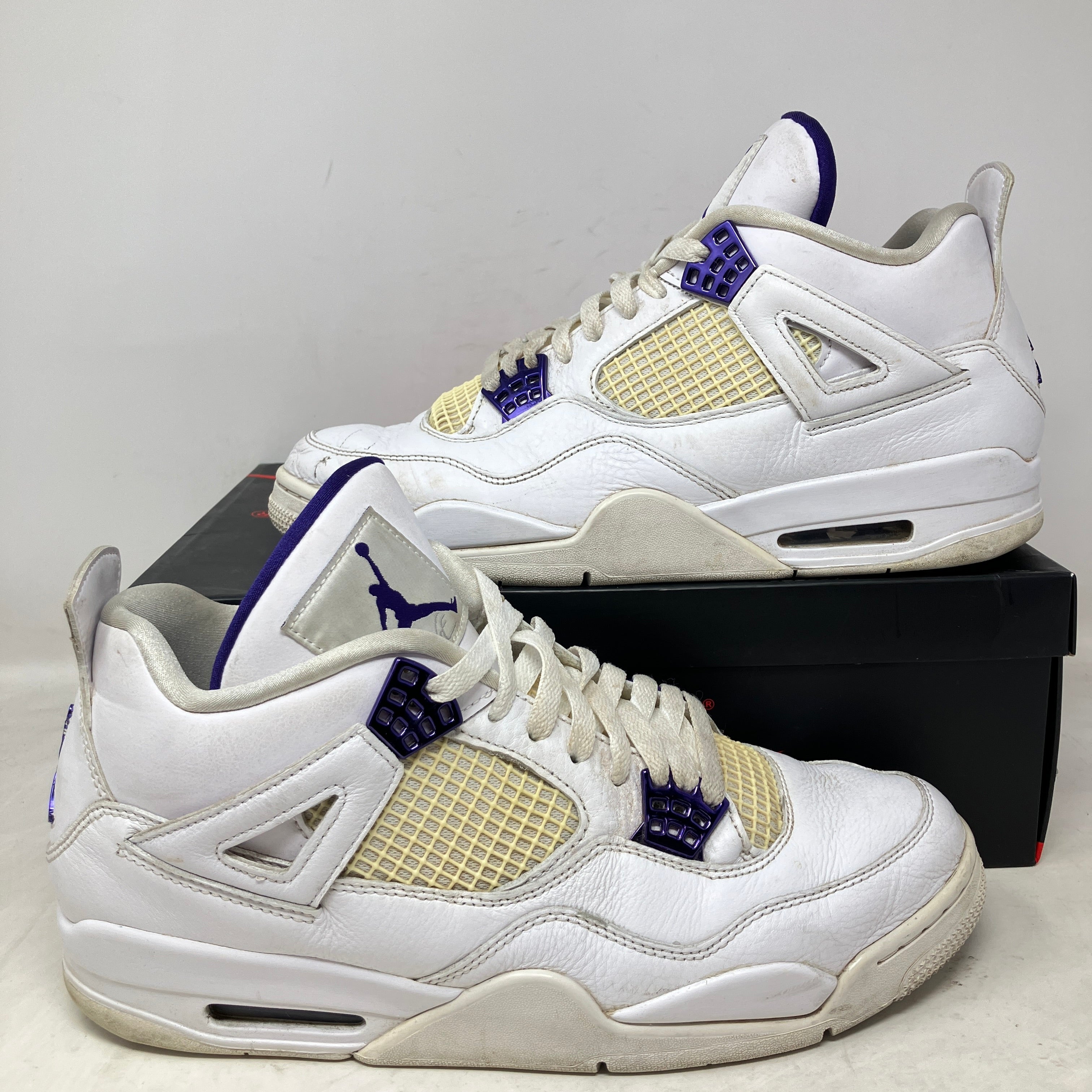 Jordan 4 Retro Metallic Purple