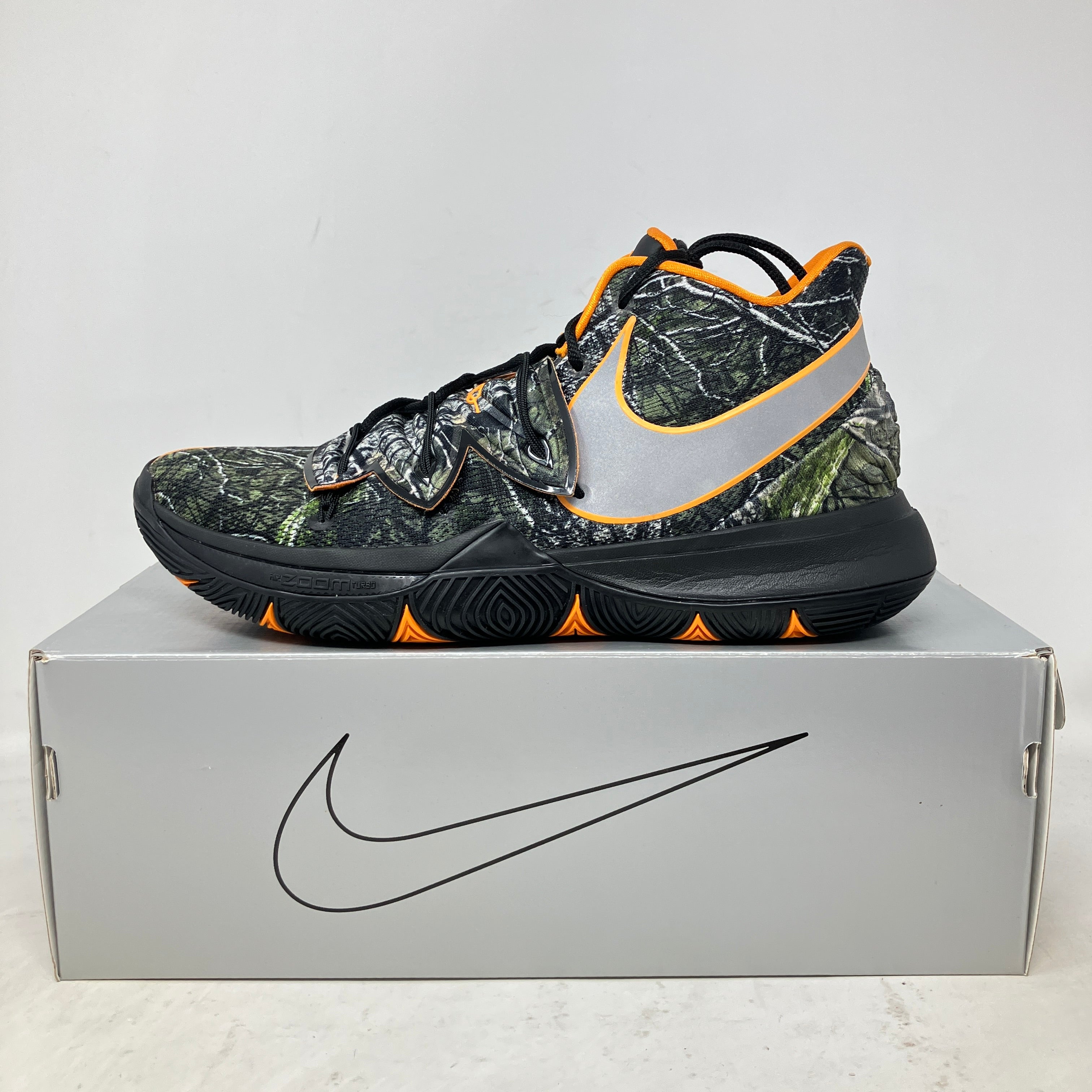 Nike Kyrie 5 Taco PE